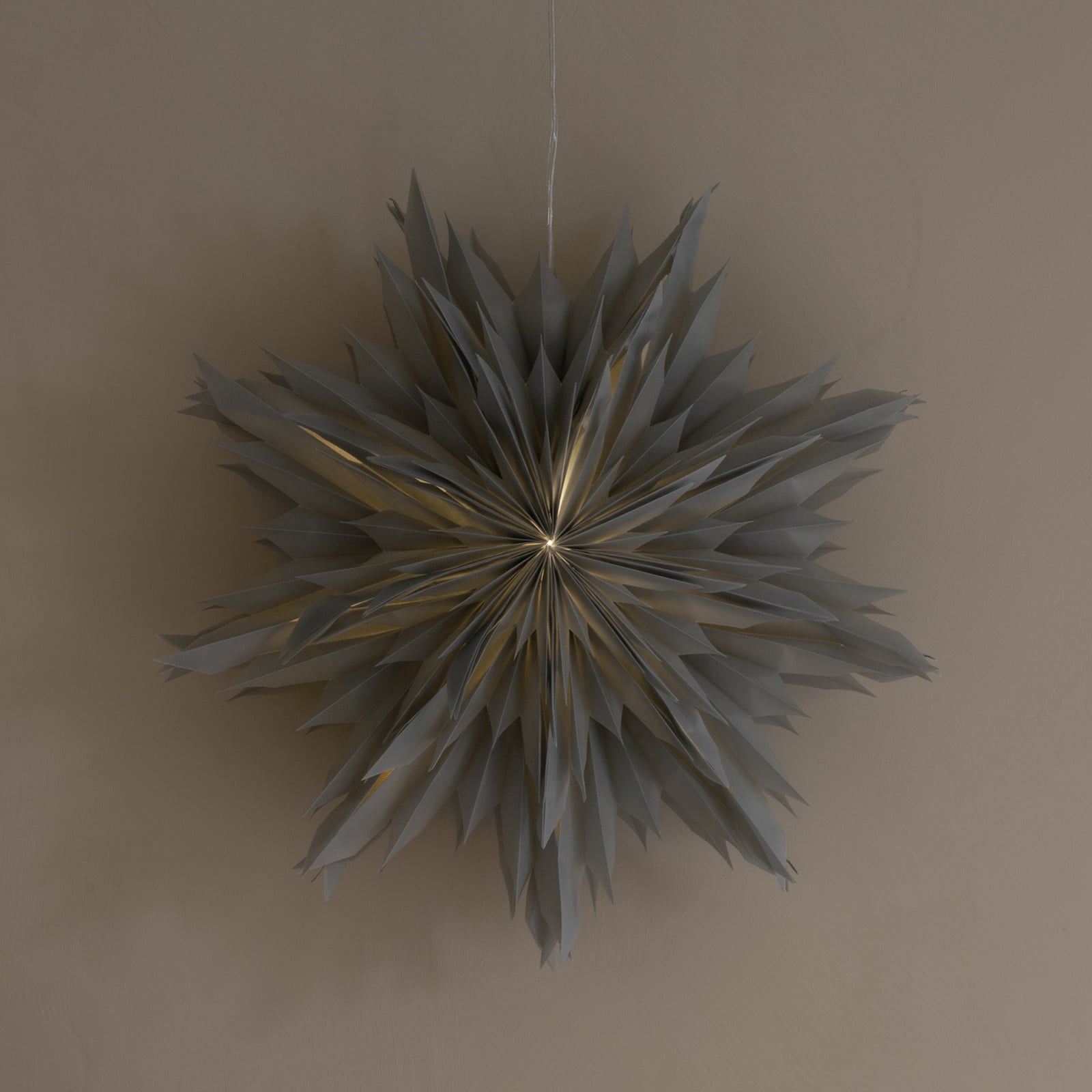 Oslo Papierstern, grau, Ø 60 cm, Papier Watt & Veke - Wohnzimmer - Design - Papier / Karton - Blume