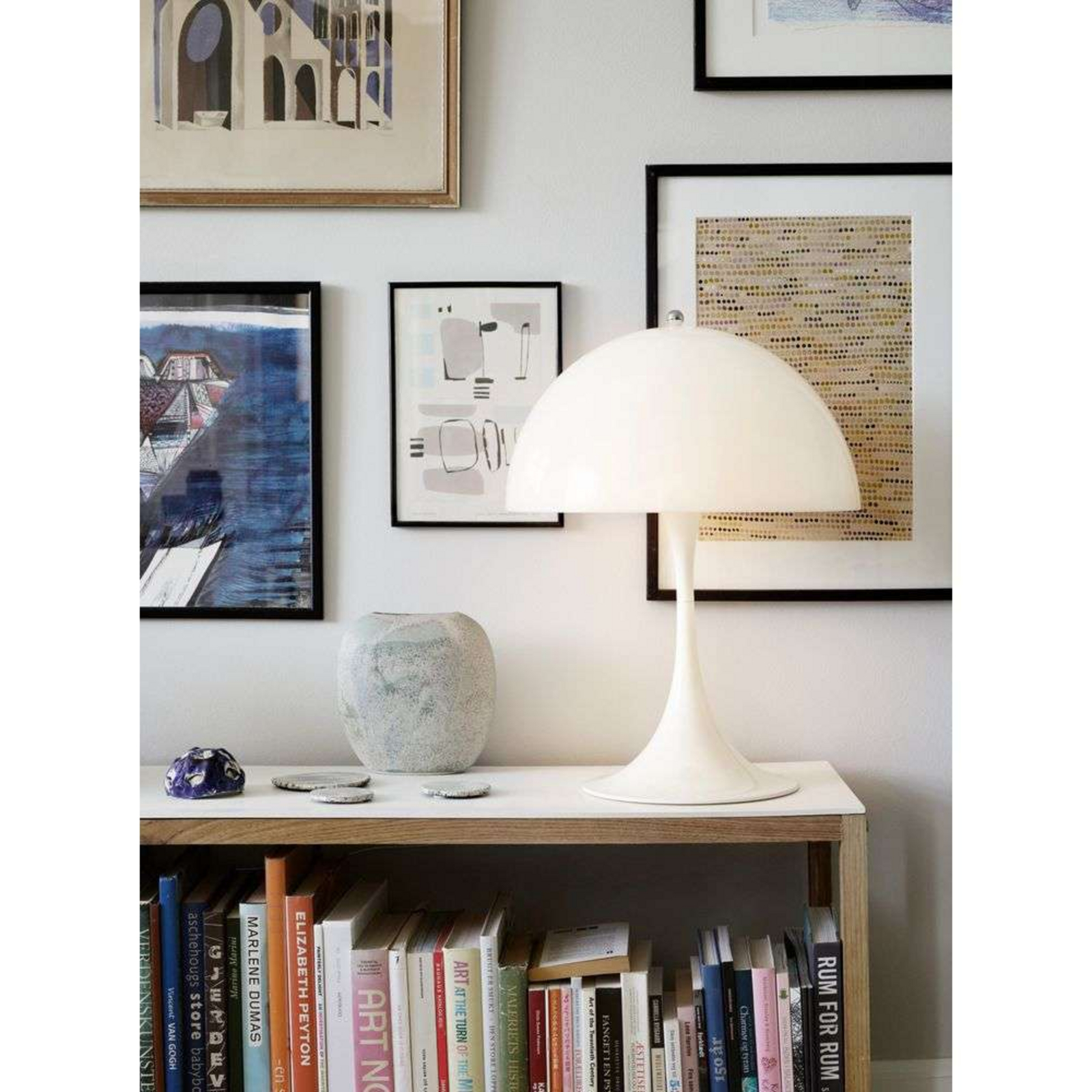 Panthella 400 Table Lamp White Opal - Louis Poulsen