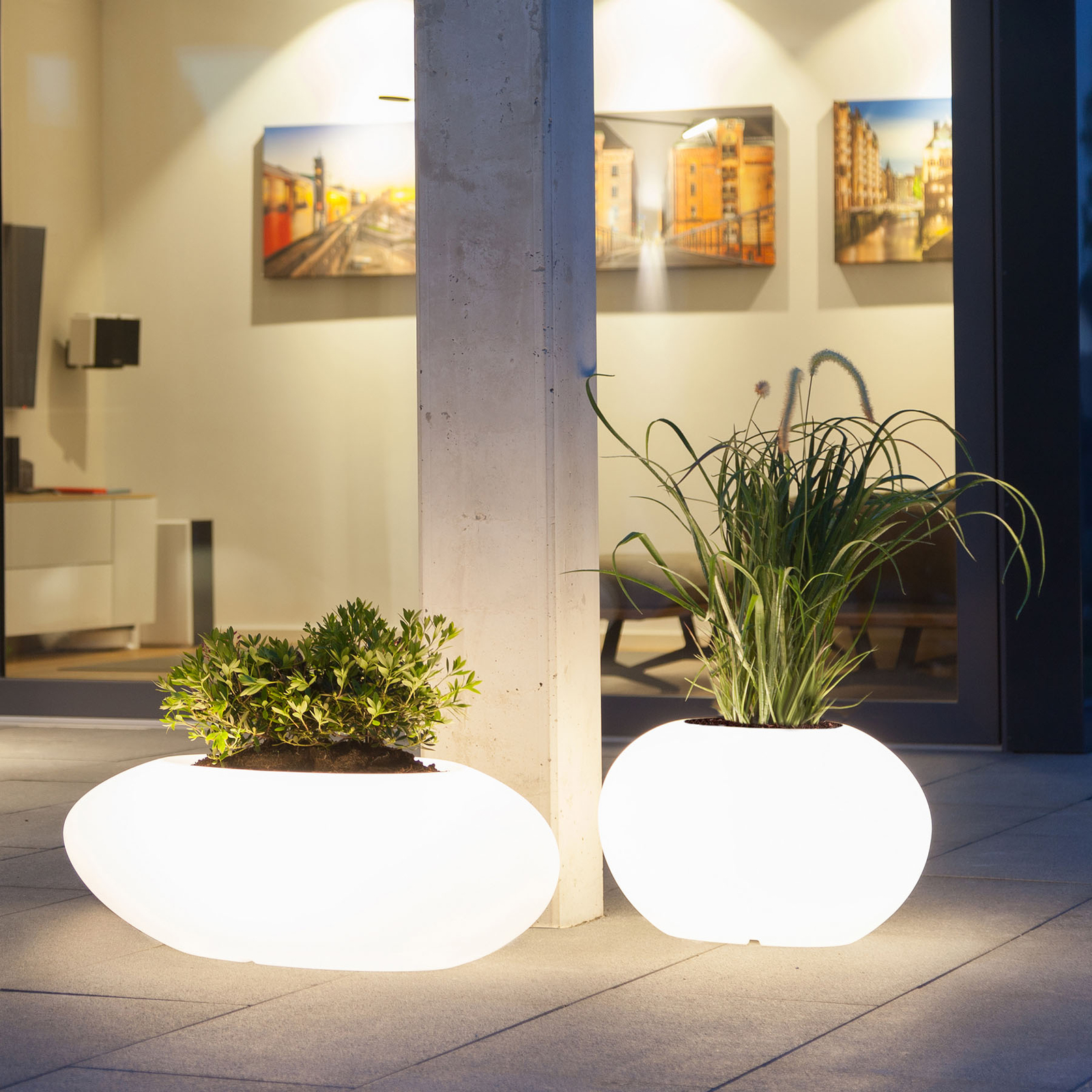 Lampa dekoracyjna Storus VI LED RGBW, biała z możliwością sadzenia