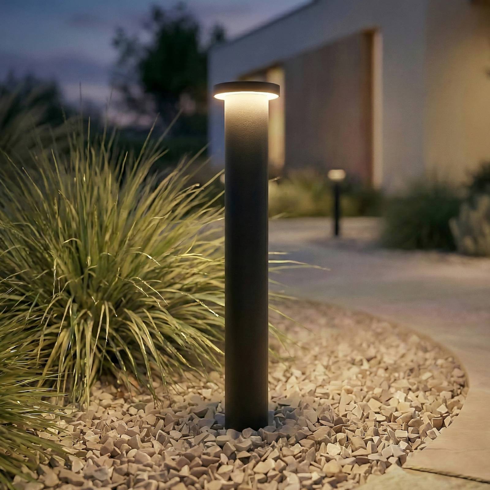 Bornes lumineuses LED Lindby Cirel, hauteur 45 cm, noir, IP65