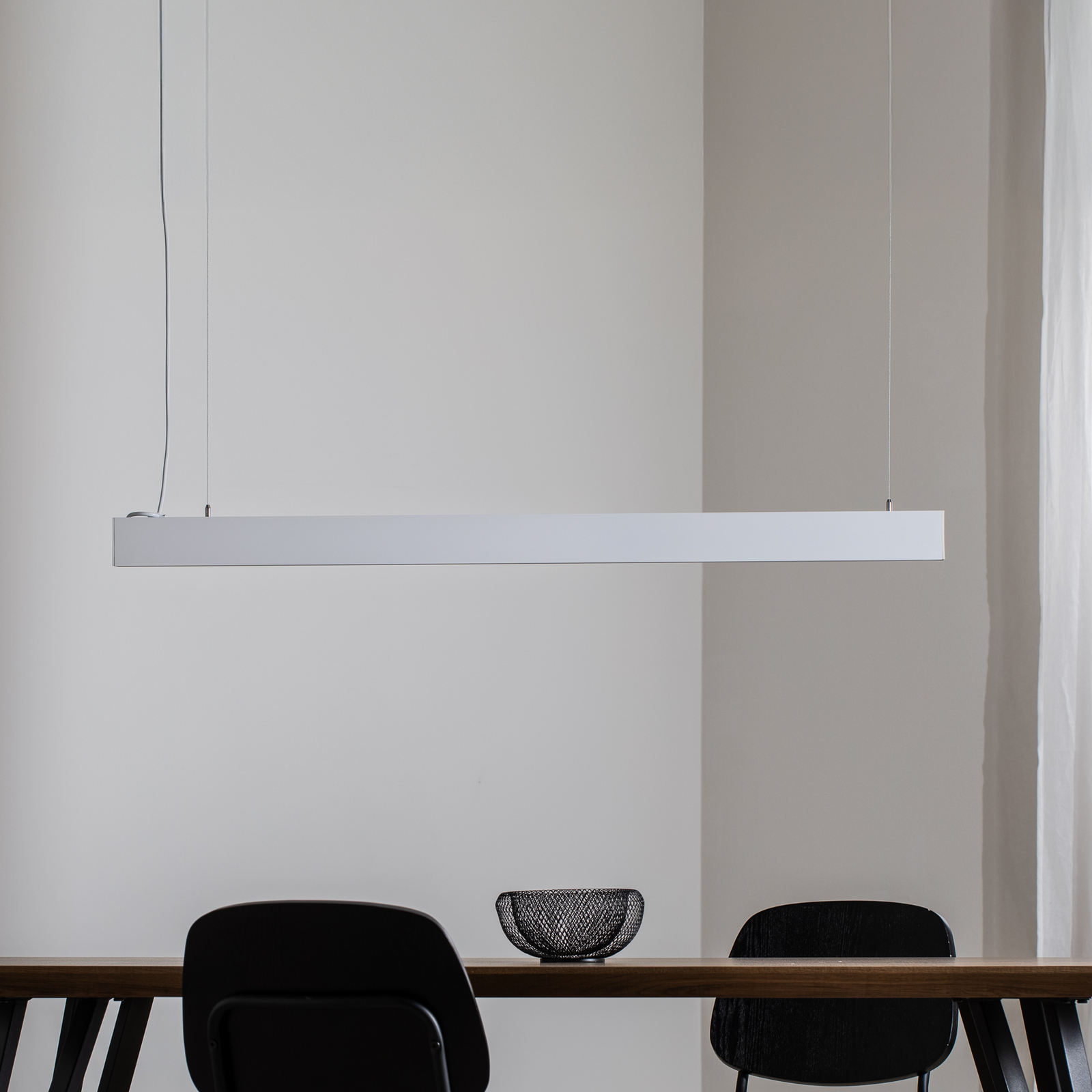 LED-Hängeleuchte Luxe, weiß, Länge 112,5 cm, Metall, 4.000 K