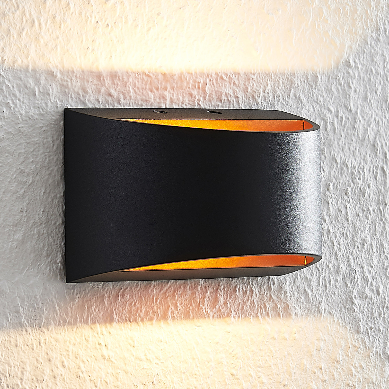 Arcchio Jasina LED-Wandlampe, halbrund, schwarz