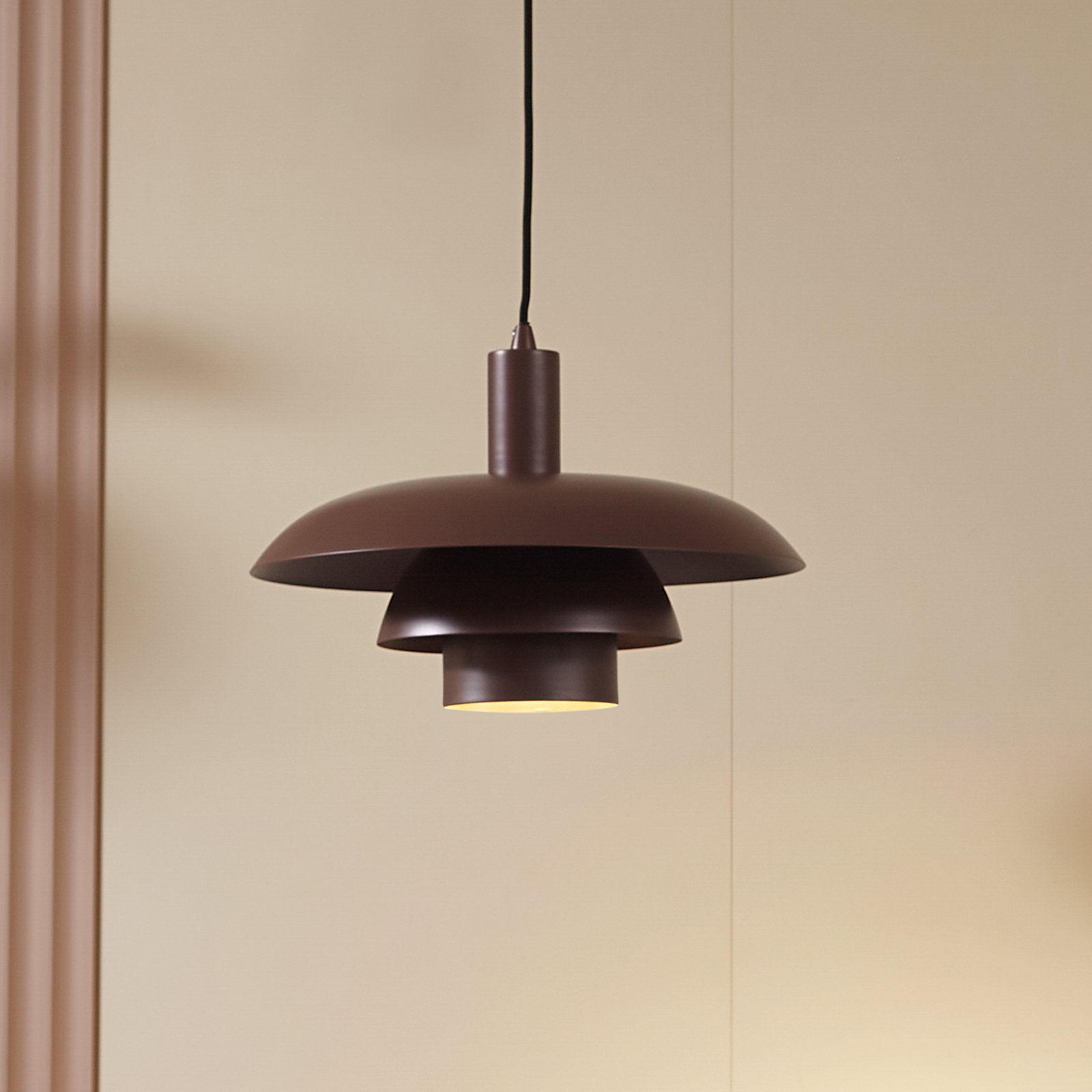 Lindby Elorri pendant light, brown, metal, Ø 38 cm