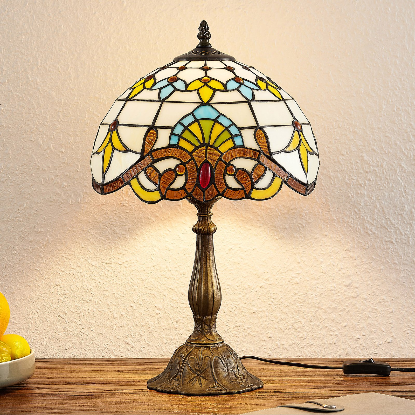 Lindby Audrey lámpara de mesa estilo Tiffany