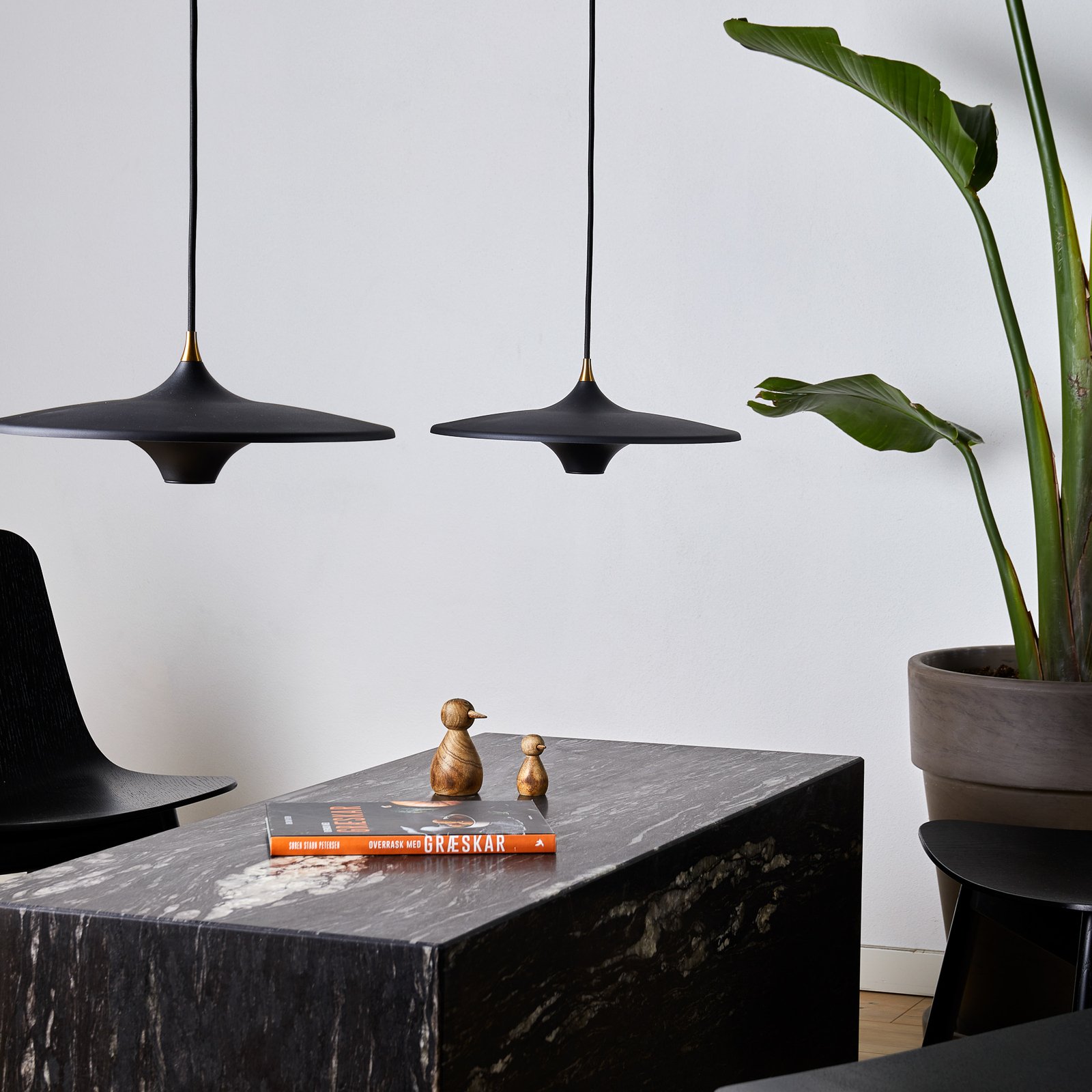 Moja Pendelleuchte Ø35 Black - Loom Design