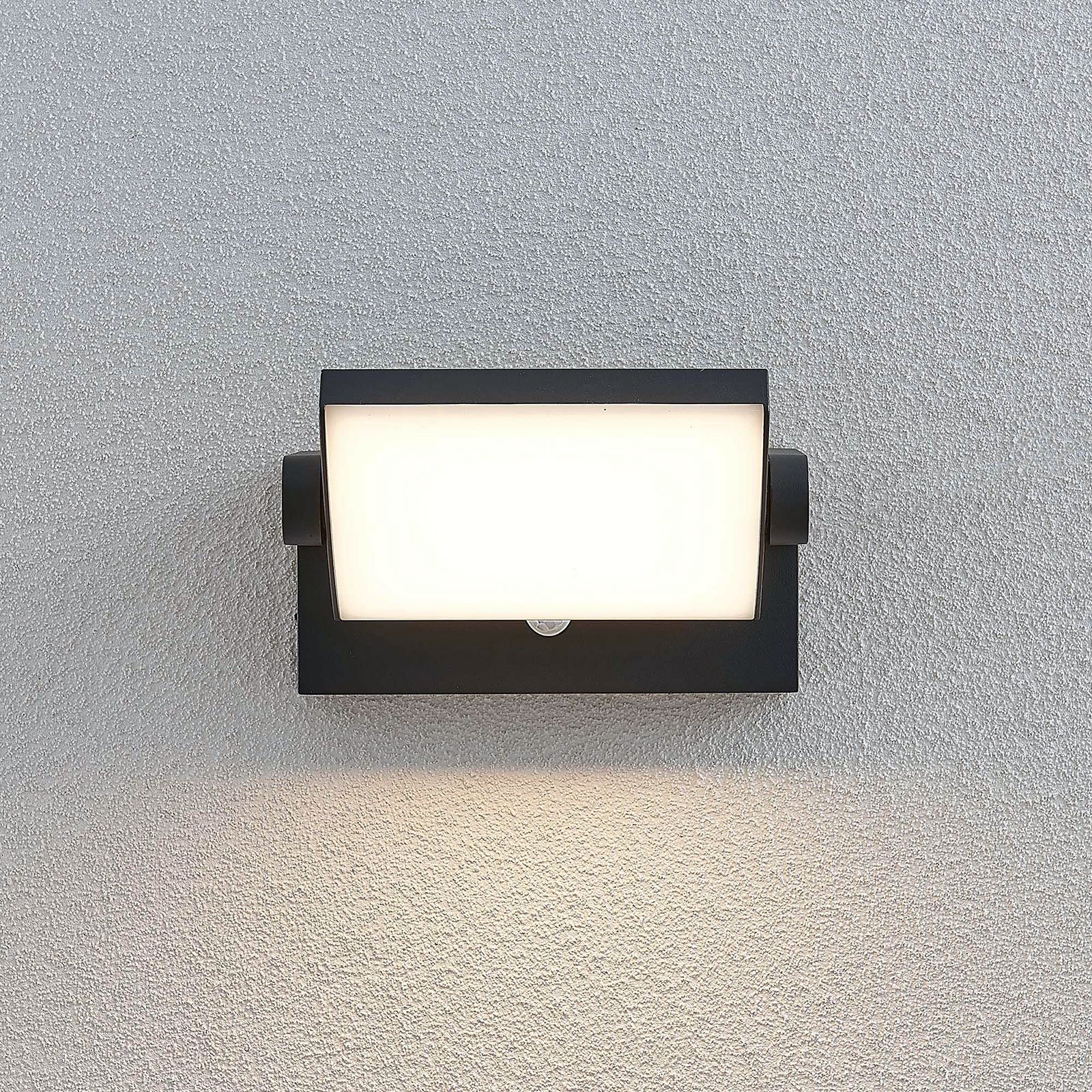 Utendørs LED-vegglampe Sherin, dreibar, sensor