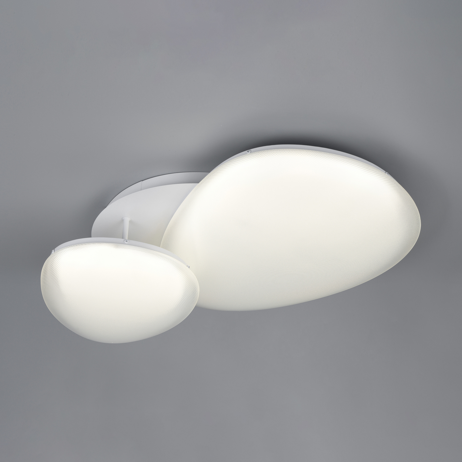 LED plafondlamp Ozera, lengte 67 cm, wit, kunststof, CCT, 2-lamps. LED plafondlamp Ozera, lengte 67 cm, wit, kunststof, CCT, 2-lamps.