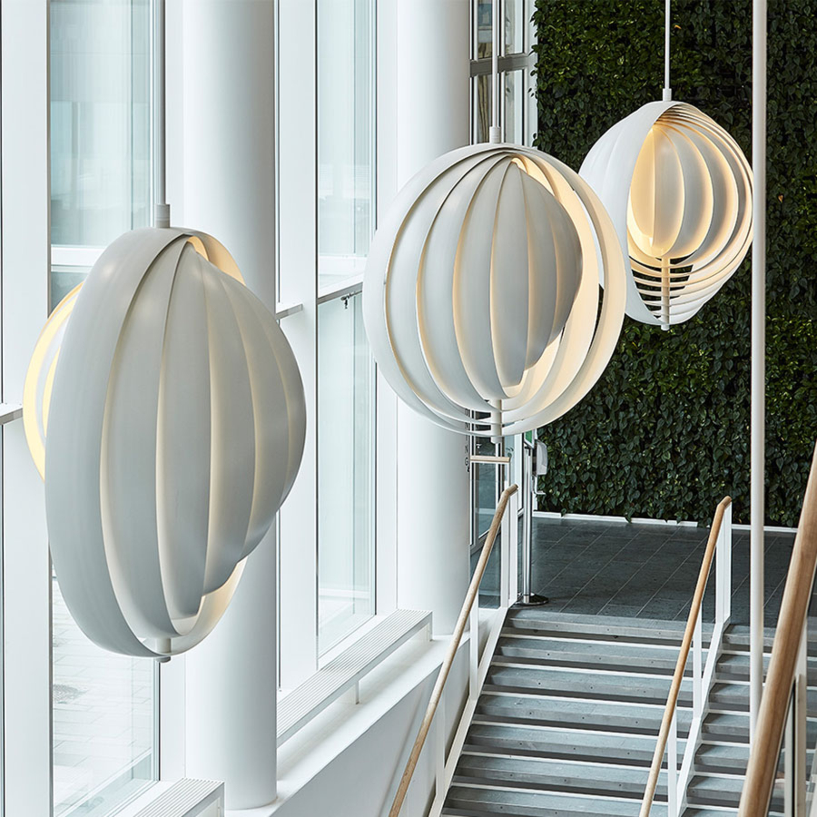 VERPAN Moon - Hanglamp van aluminium lamellen