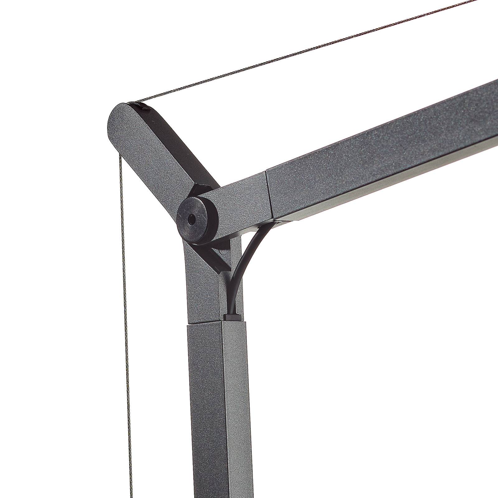 Ściemniana lampa stołowa LED Demetra, 3.000 K