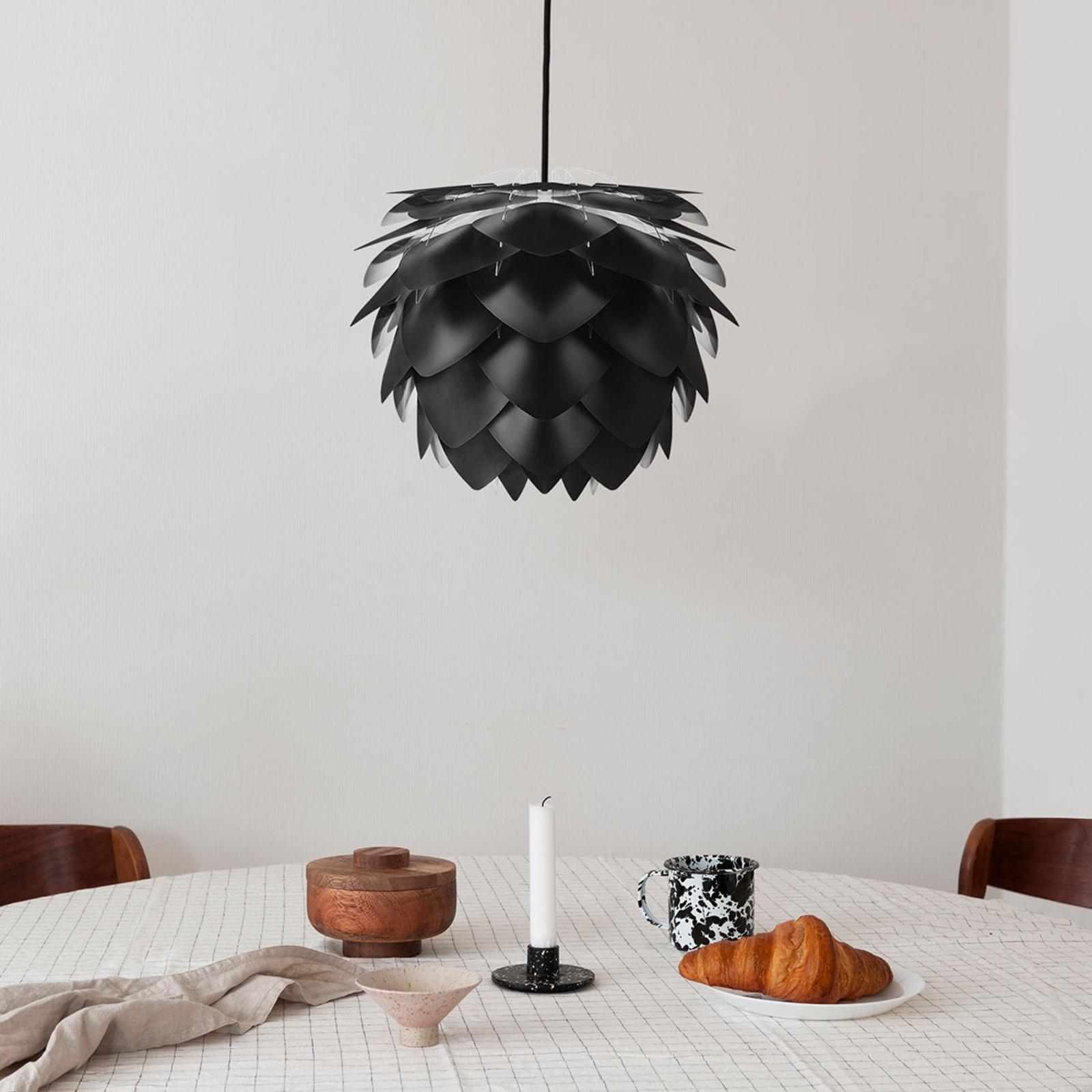 UMAGE Silvia Hängeleuchte schwarz cord set schwarz