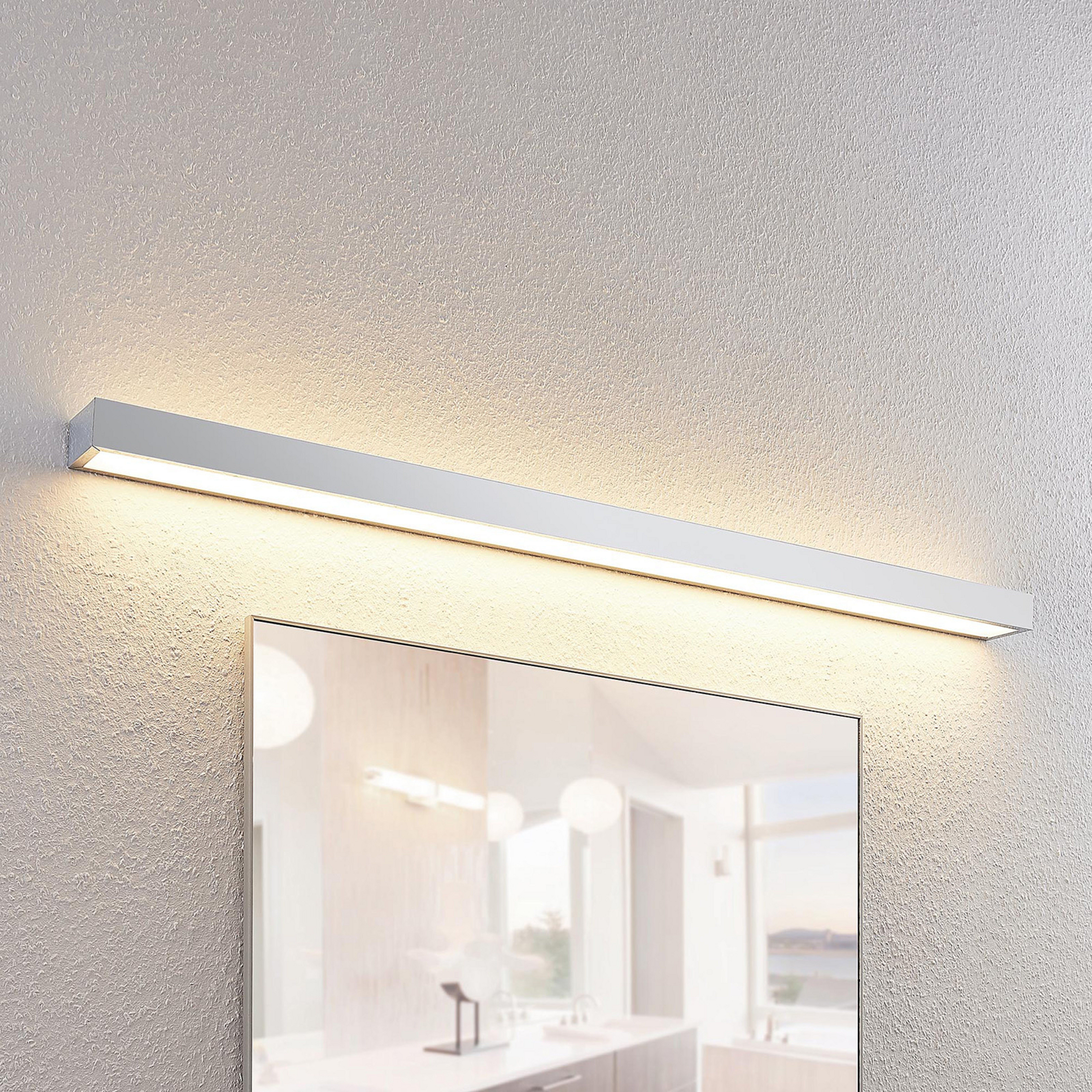 Lindby LED badkamer wandlamp Layan, 120 cm, chroom, metaal