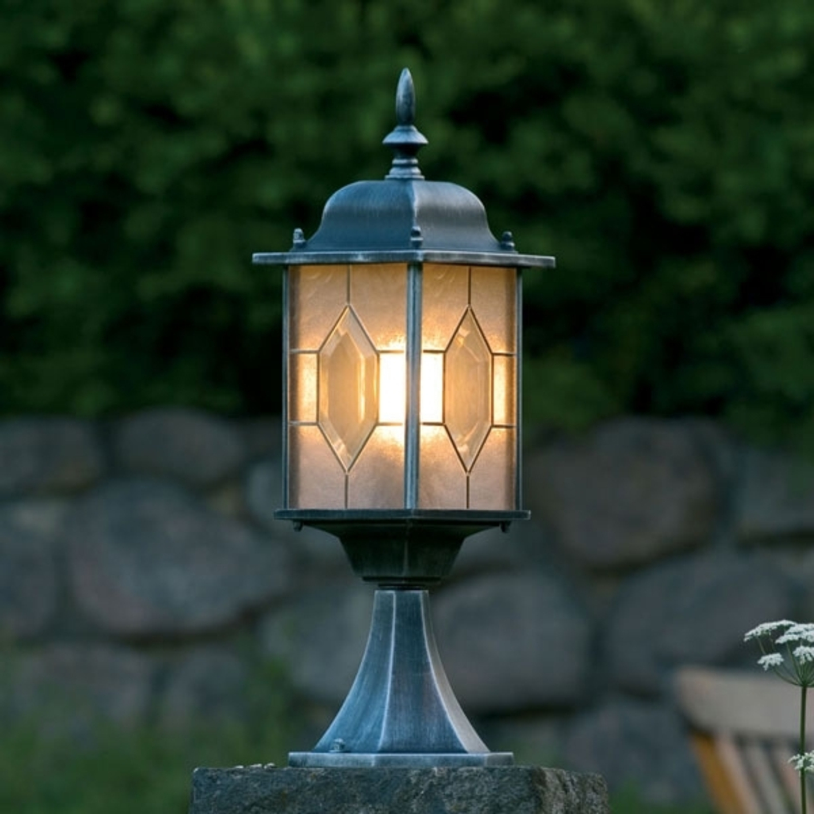 Konstmide Milano pillar light, aluminium, acrylic, E27, 75 W, energy efficiency: A++, W: 16 cm, H: 51 cm