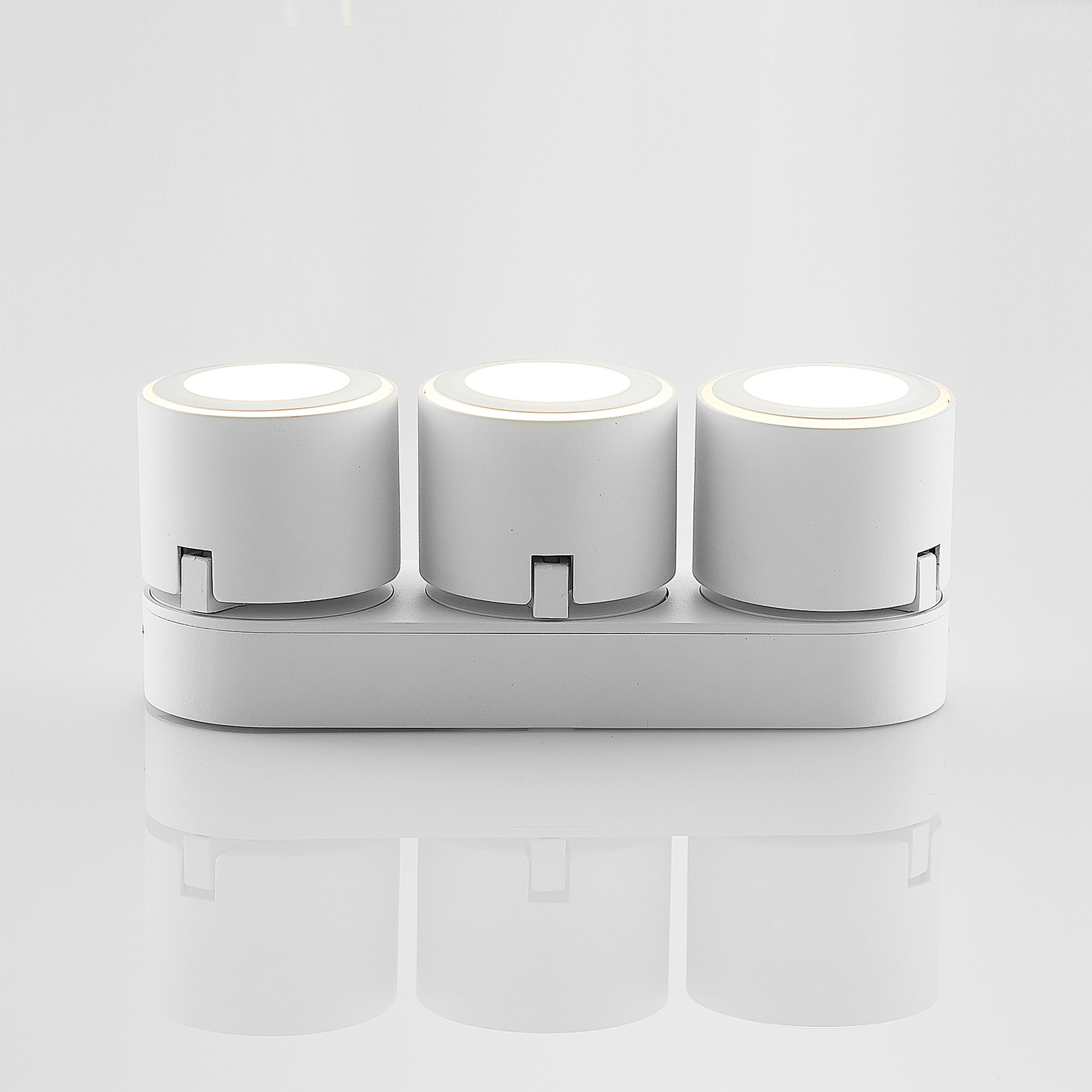 Lindby Lowie foco LED, 3 luces, blanco