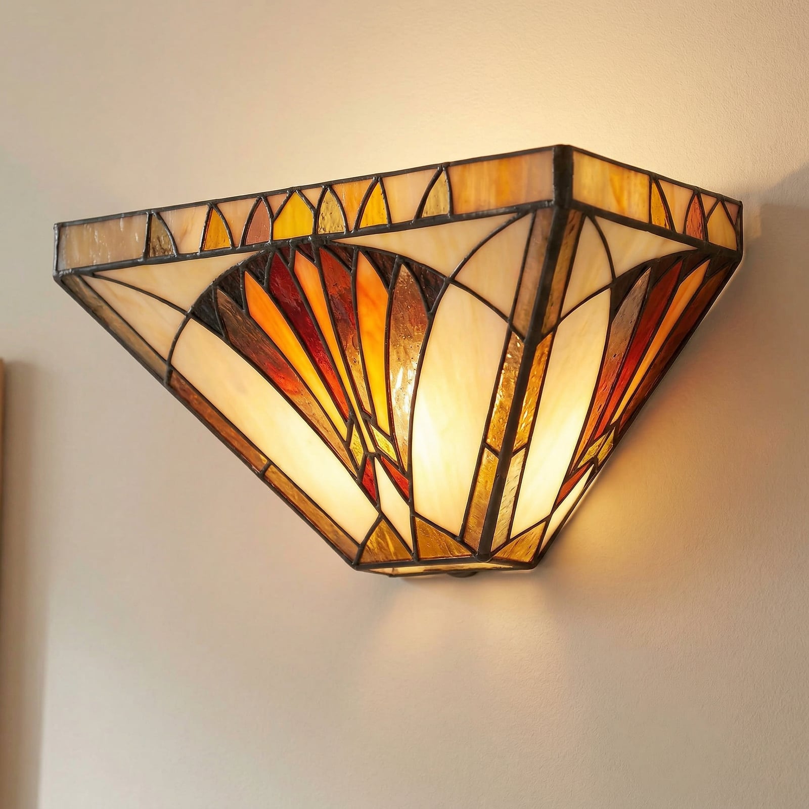 Amalia - kinkiet w stylu Tiffany