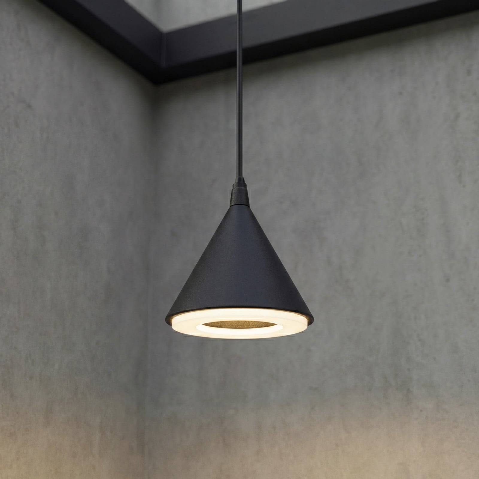 Soran LED outdoor hanging light, black, metal, IP44, Ø 15 cm Lindby - Modern - Single-bulb