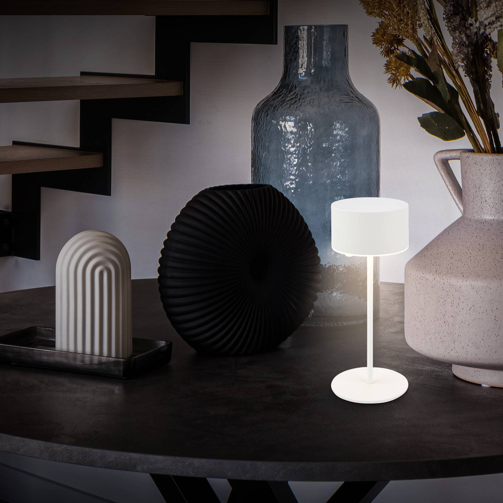 LED-Akku-Tischleuchte Kira, weiß, Höhe 19 cm, IP44, touchdim günstig online kaufen