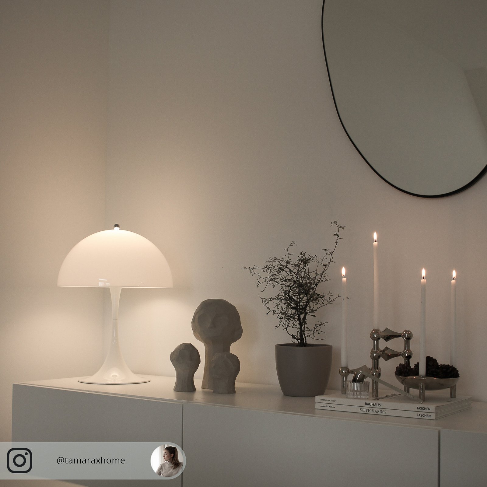 Panthella 320 Table Lamp Opal - Louis Poulsen