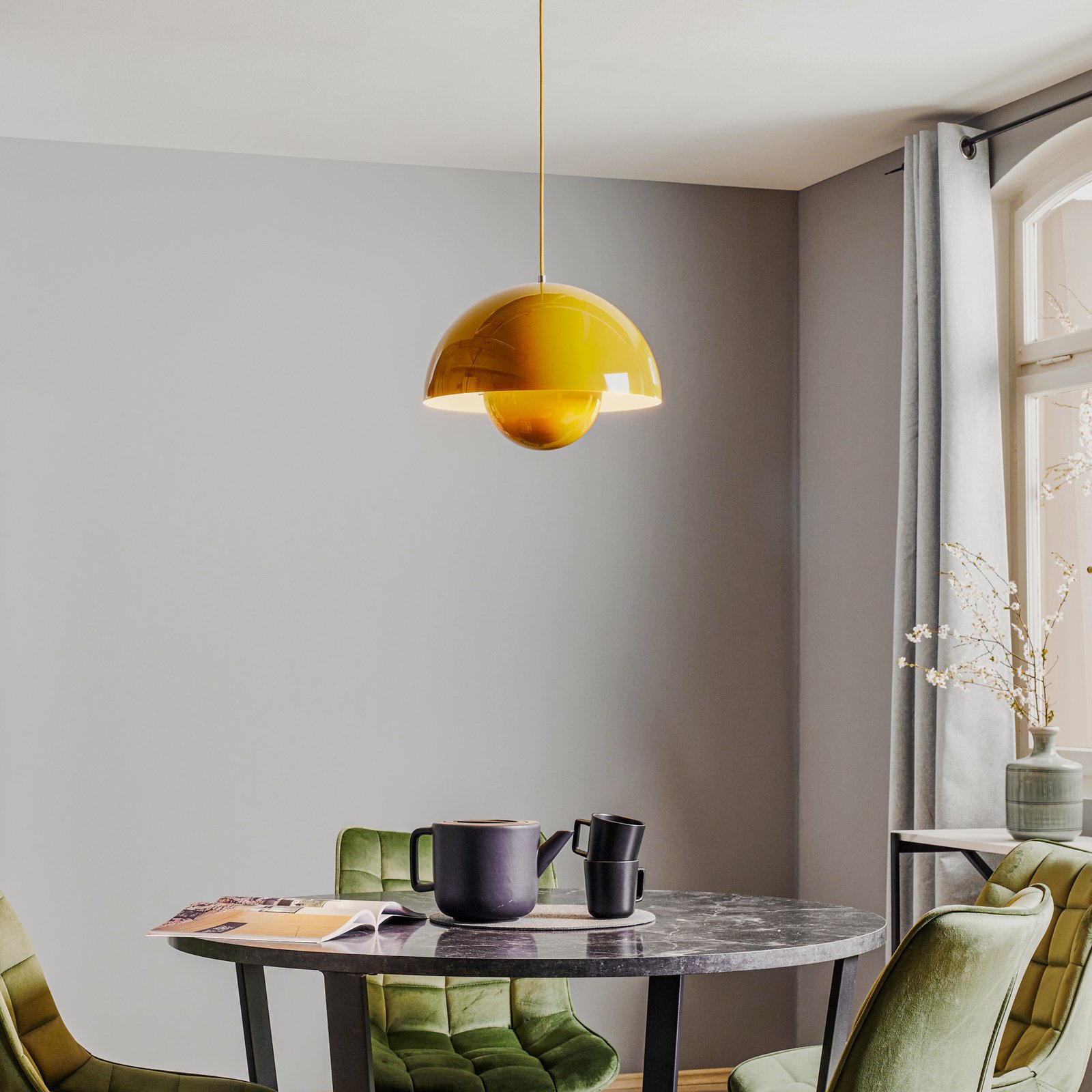 Závesné svietidlo Flowerpot VP7 Mustard - &Tradition