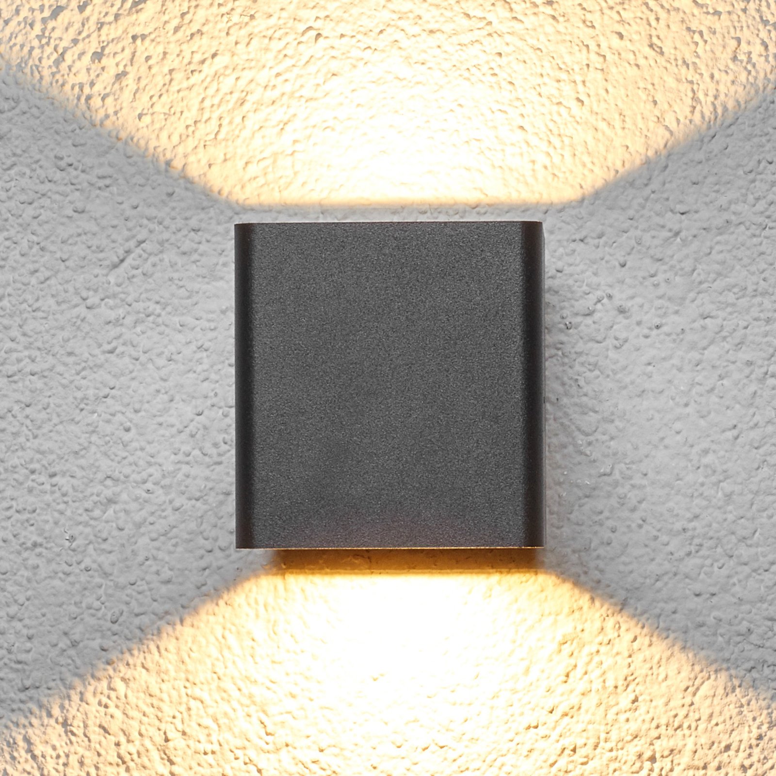 Aaron Außenwandleuchte IP54 Graphite - Lucande