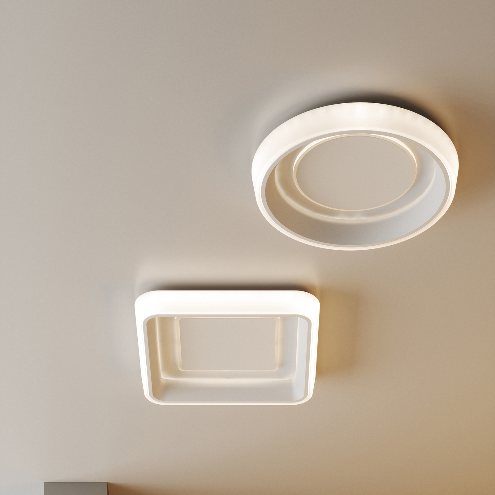 Nurax LED ceiling light selectable light colour, angular