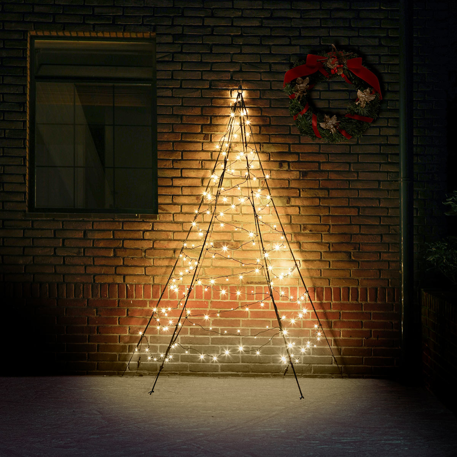 Julgran Fairybell till väggen – 2 m hög