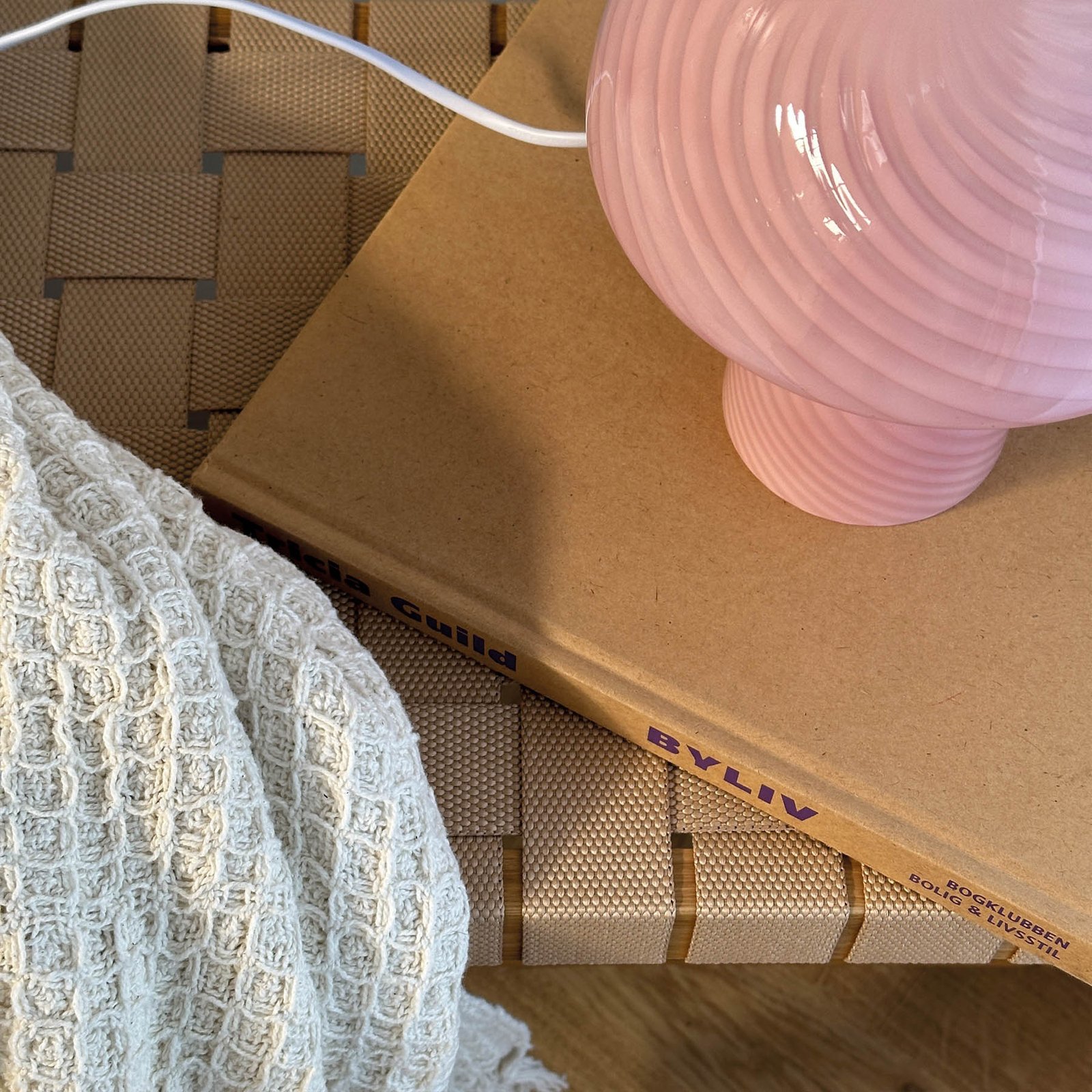 Jenny Mushroom Lampe de Table Pink - DybergLarsen