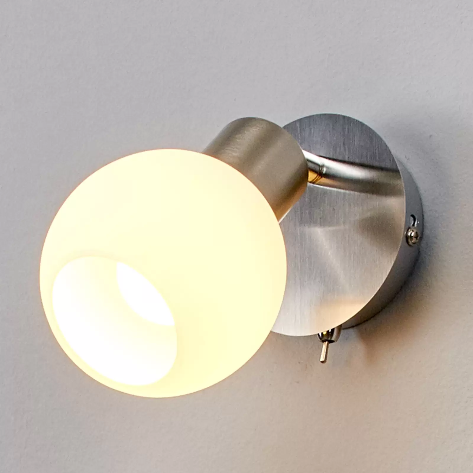 LED Wandlampe Nickel matt mit schwenkbarem Spot