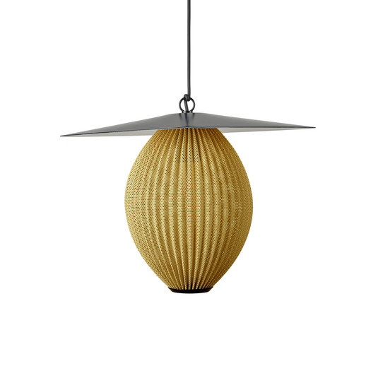 Suspension d'extérieur Satellite Ø27 Mustard Gold/Black - Gubi