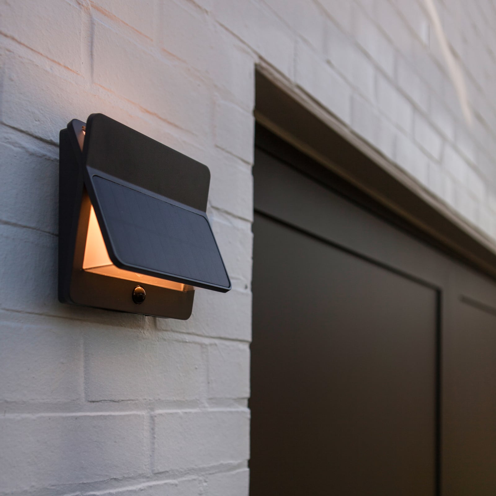 ALETA LED buiten wandlamp op zonne-energie, donkergrijs, 18 cm, sensor, IP54