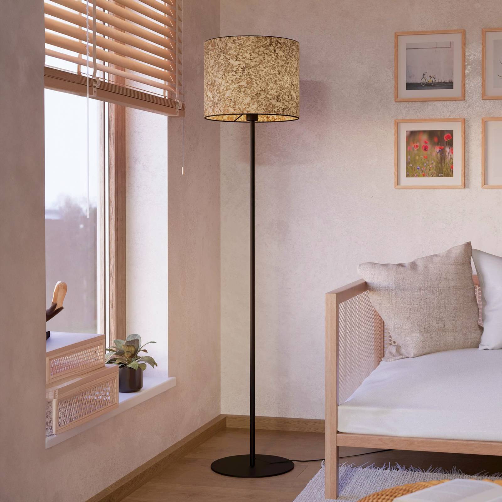 EGLO Butterburn golvlampa höjd 162 cm beige/grön metall/väv