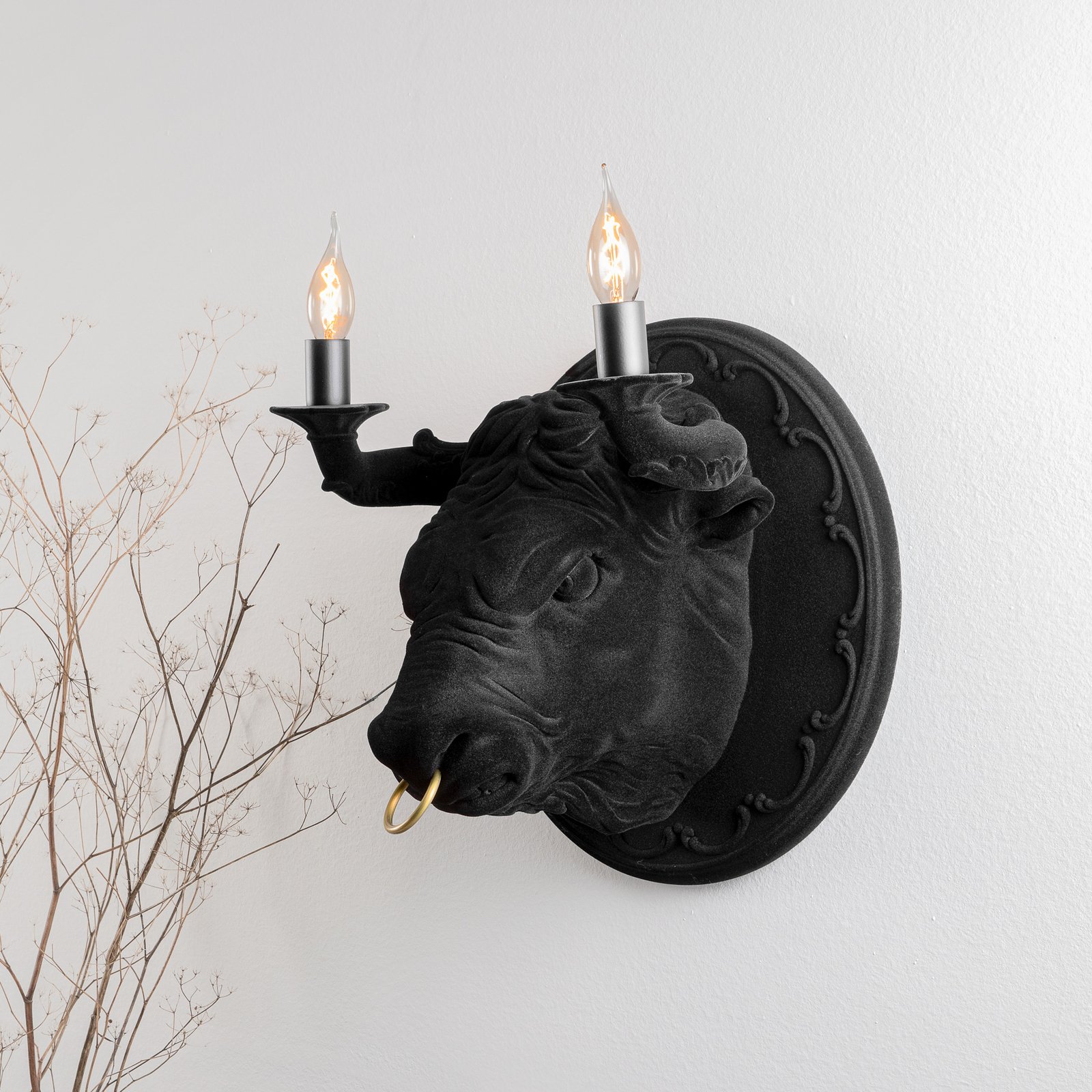 Karman Corrado zidna lampa crna od baršunaste keramike