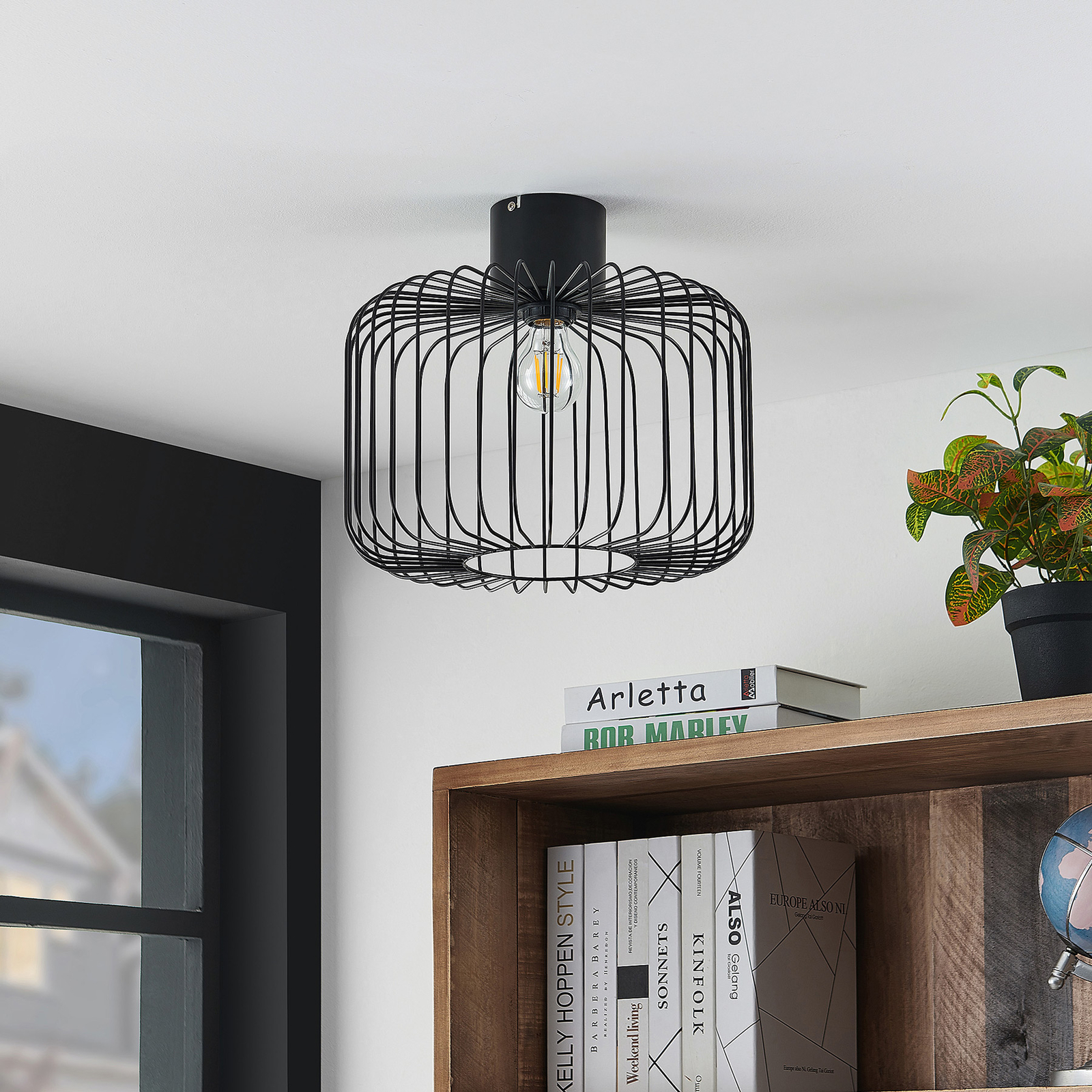 Lindby Vatiki lampa sufitowa z klatkowym kloszem