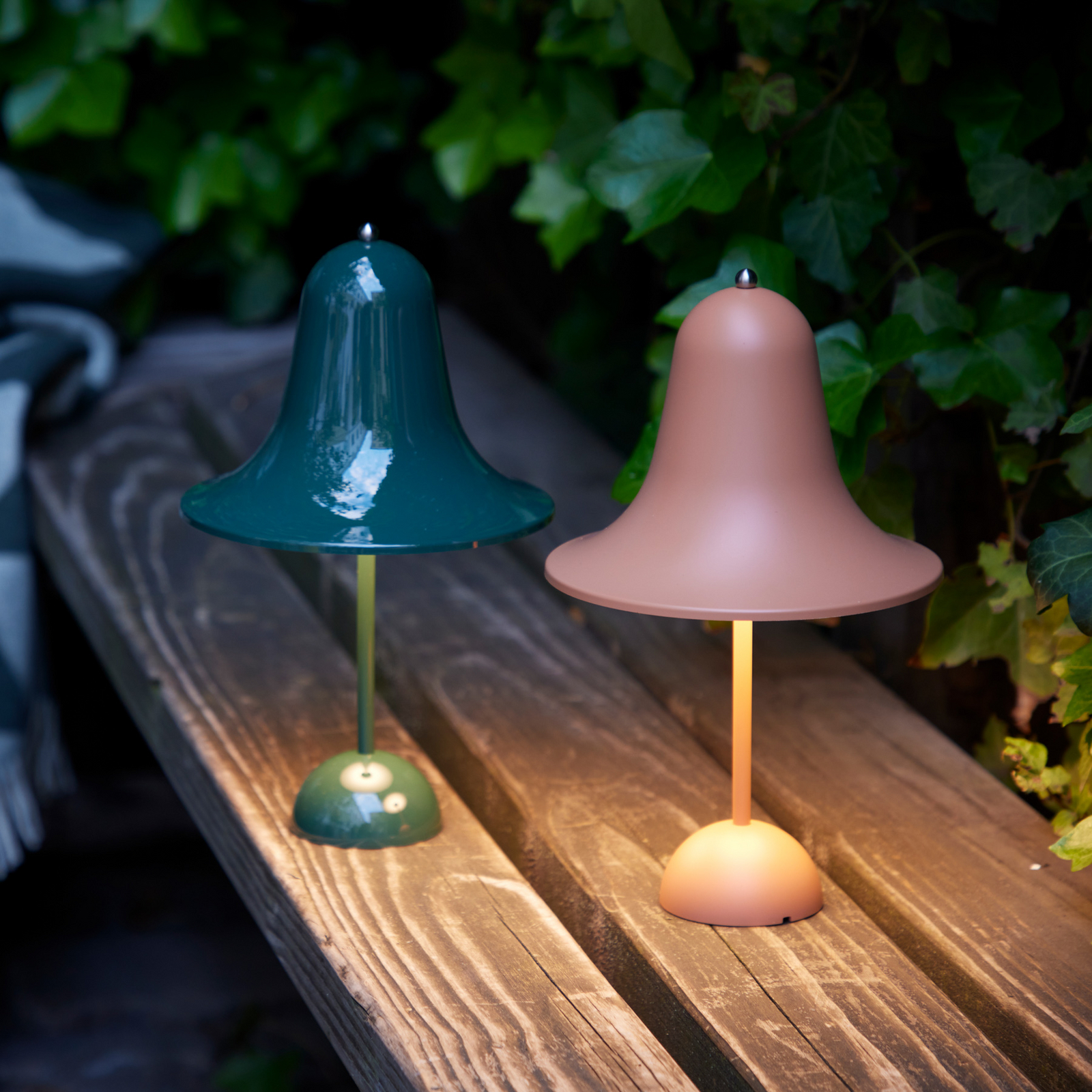 Pantop Portable Lanmpe de Table Dark Green - Verpan