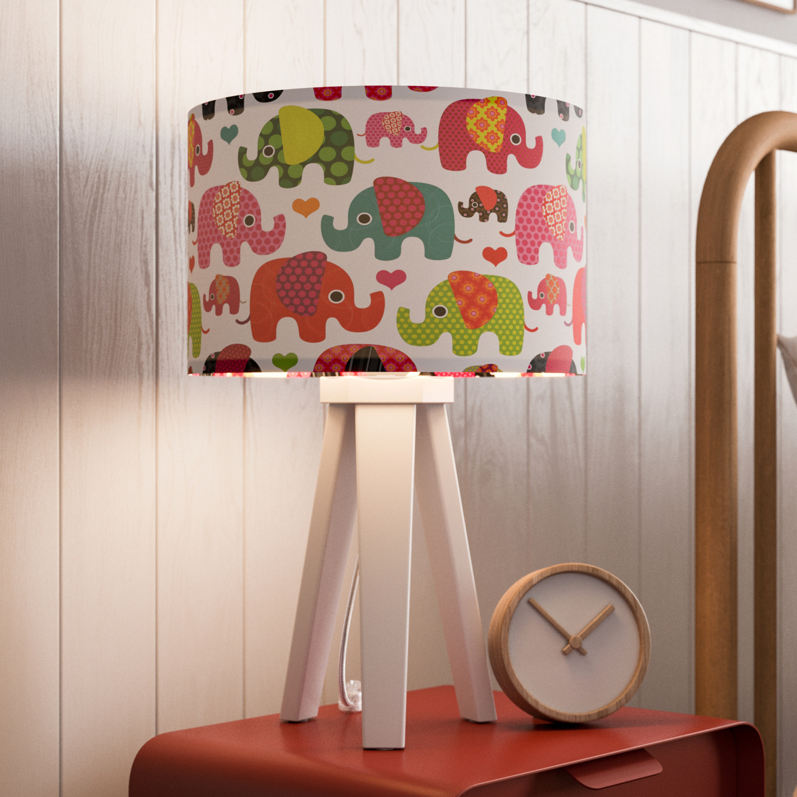 Child-friendly Elephant table lamp