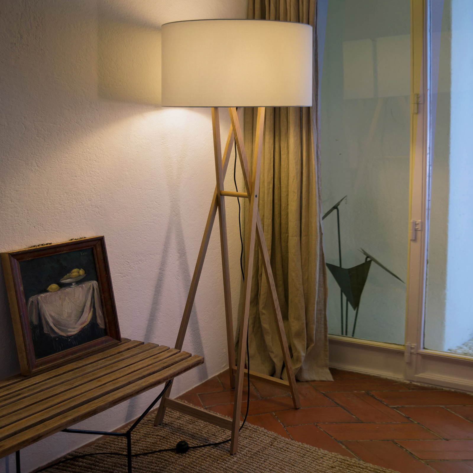 MARSET Cala P165 floor lamp, oak/pearl white