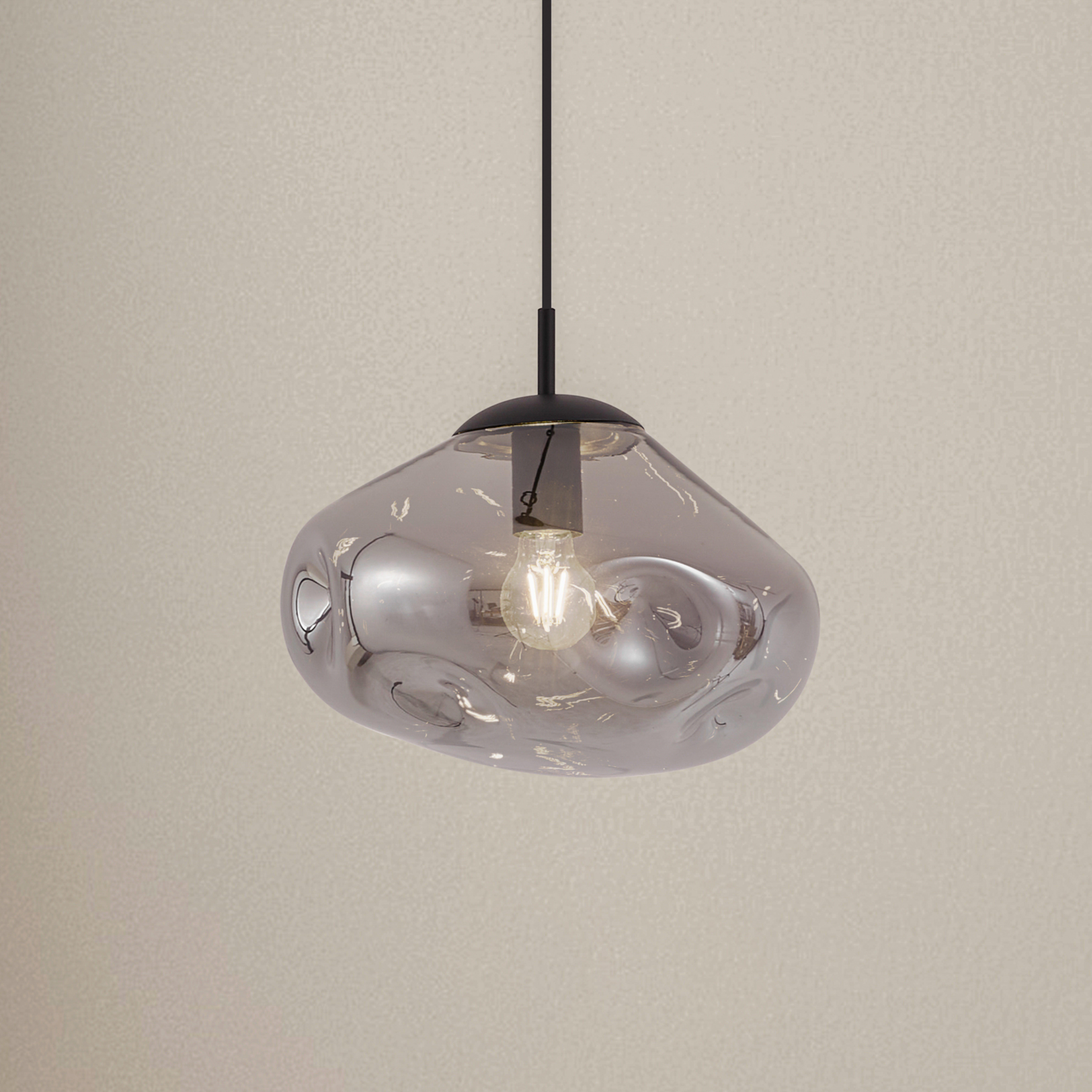 Lindby Hängeleuchte Lelia, rauchgrau, Glas, Ø 35 cm