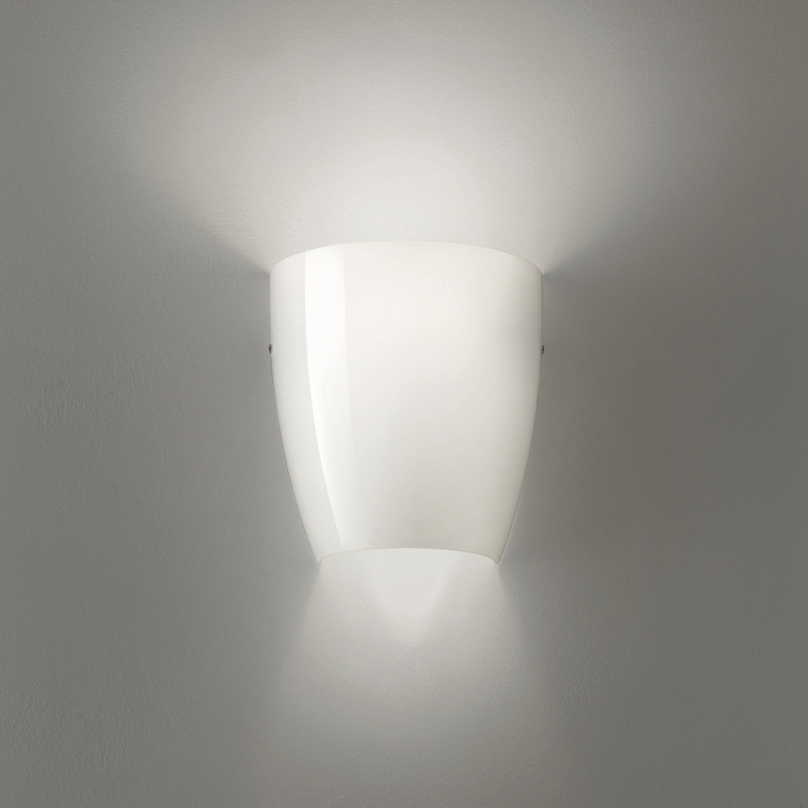 Dafne wall light made of glass, glossy white