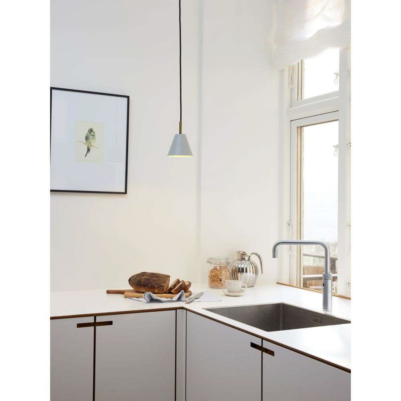 Hygge Taklampa &Oslash;12 Graphite Black Halo Design - Matsal - Metall