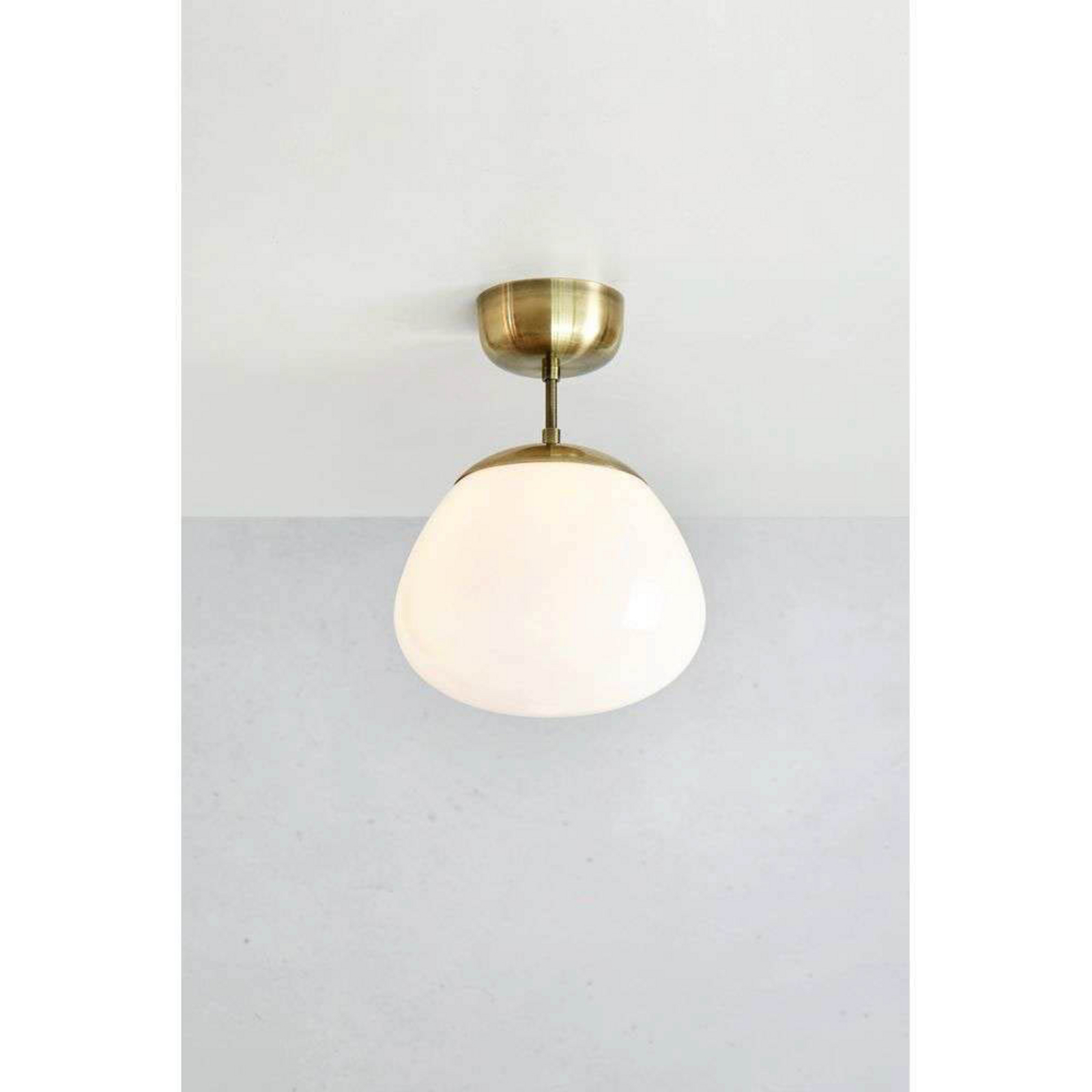 Rise Deckenleuchte White/Antique Brass - Markslöjd