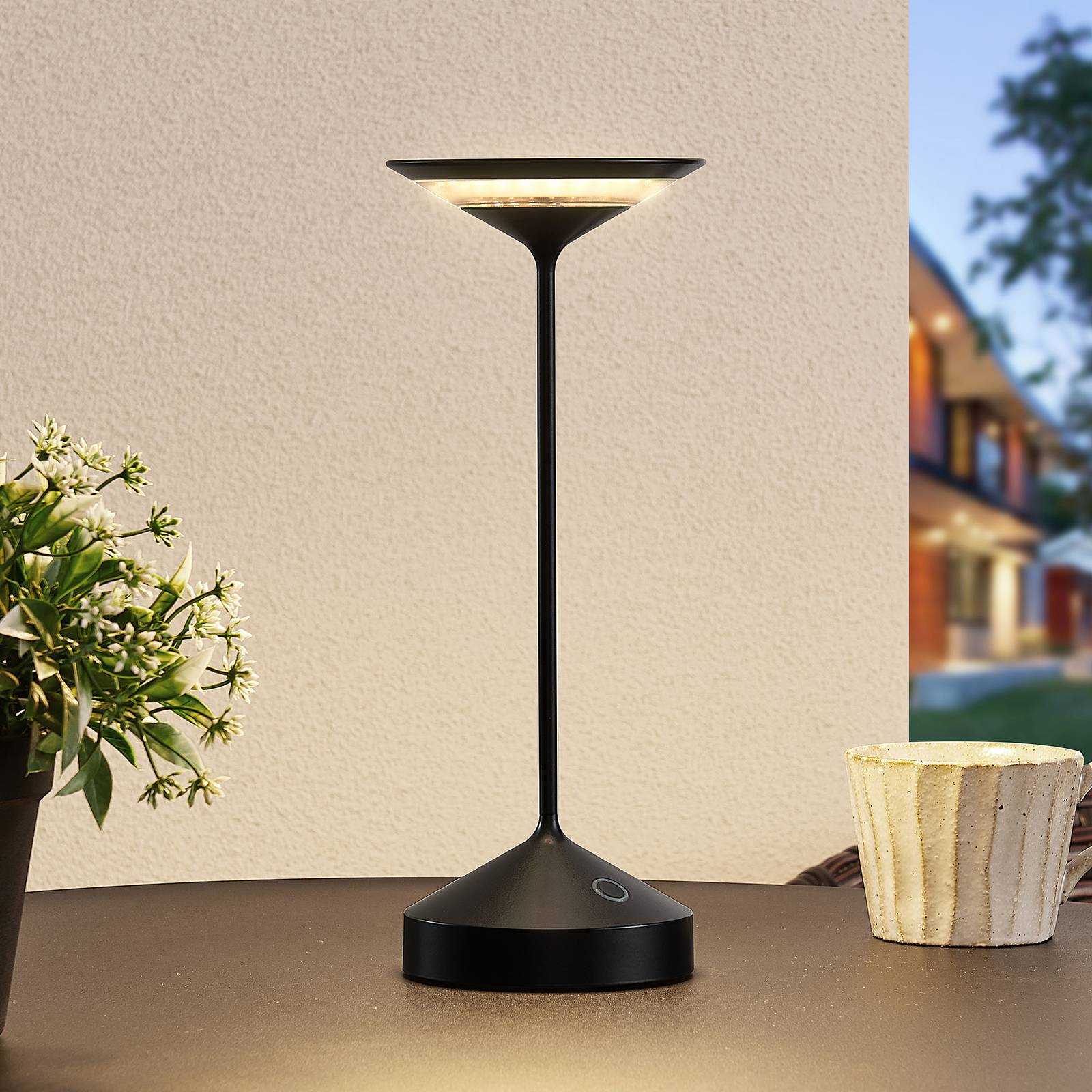 Lucande Raminum lampe à poser LED extérieur, noire