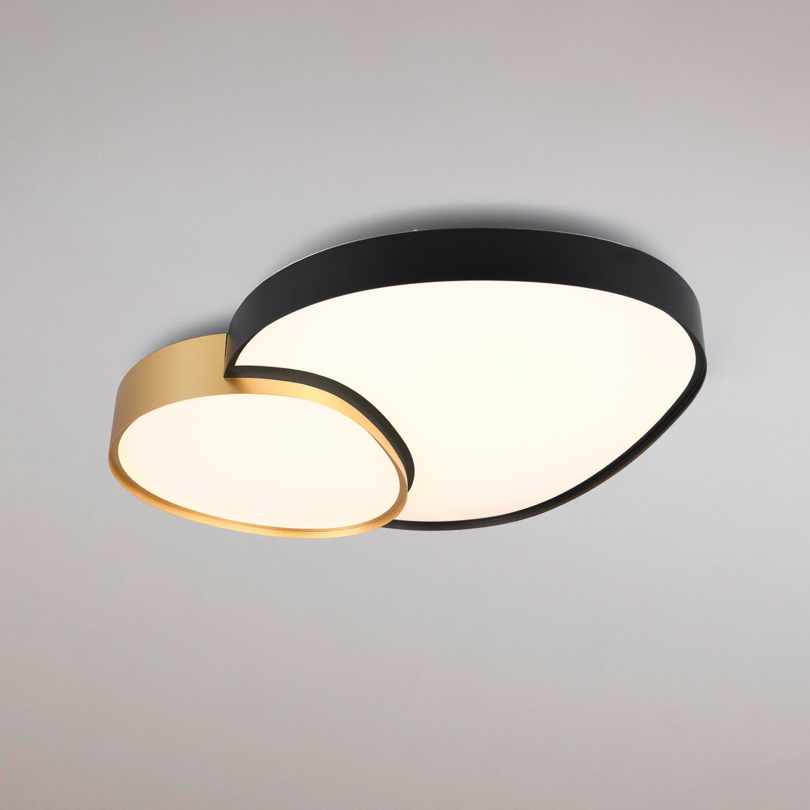 LED ceiling lamp Rise, black-gold, 77 x 63 cm, CCT, dimmable