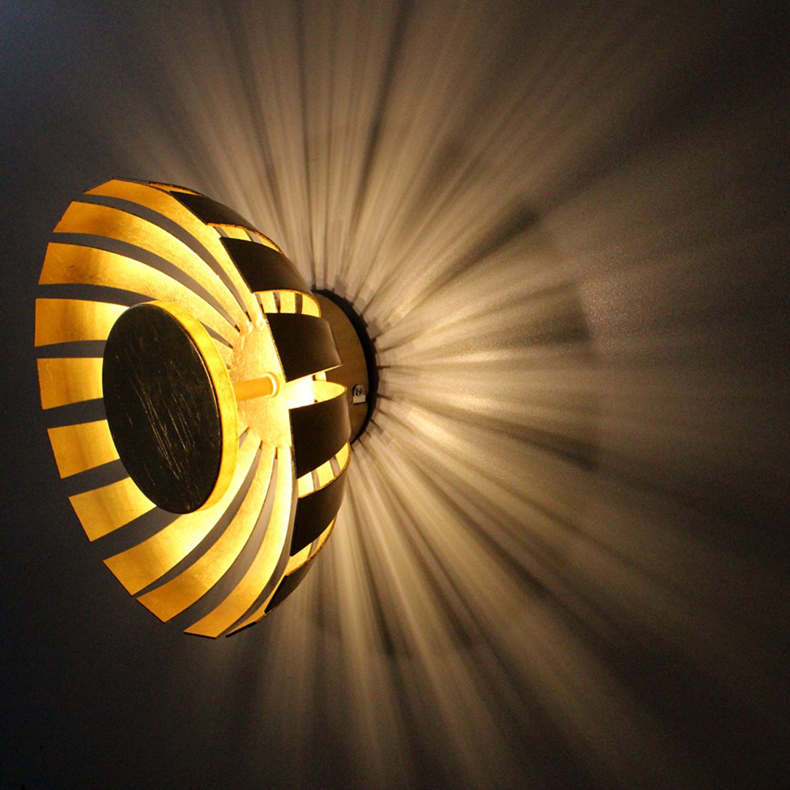LED wandlamp Flare Small, goud