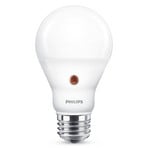 LED лампа Philips E27 със сензор за ден/нощ 7,5 W 2 700 K