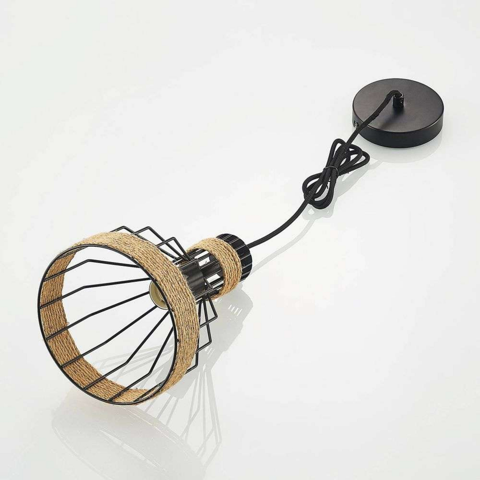 Ivaneska Taklampa Black - Lindby