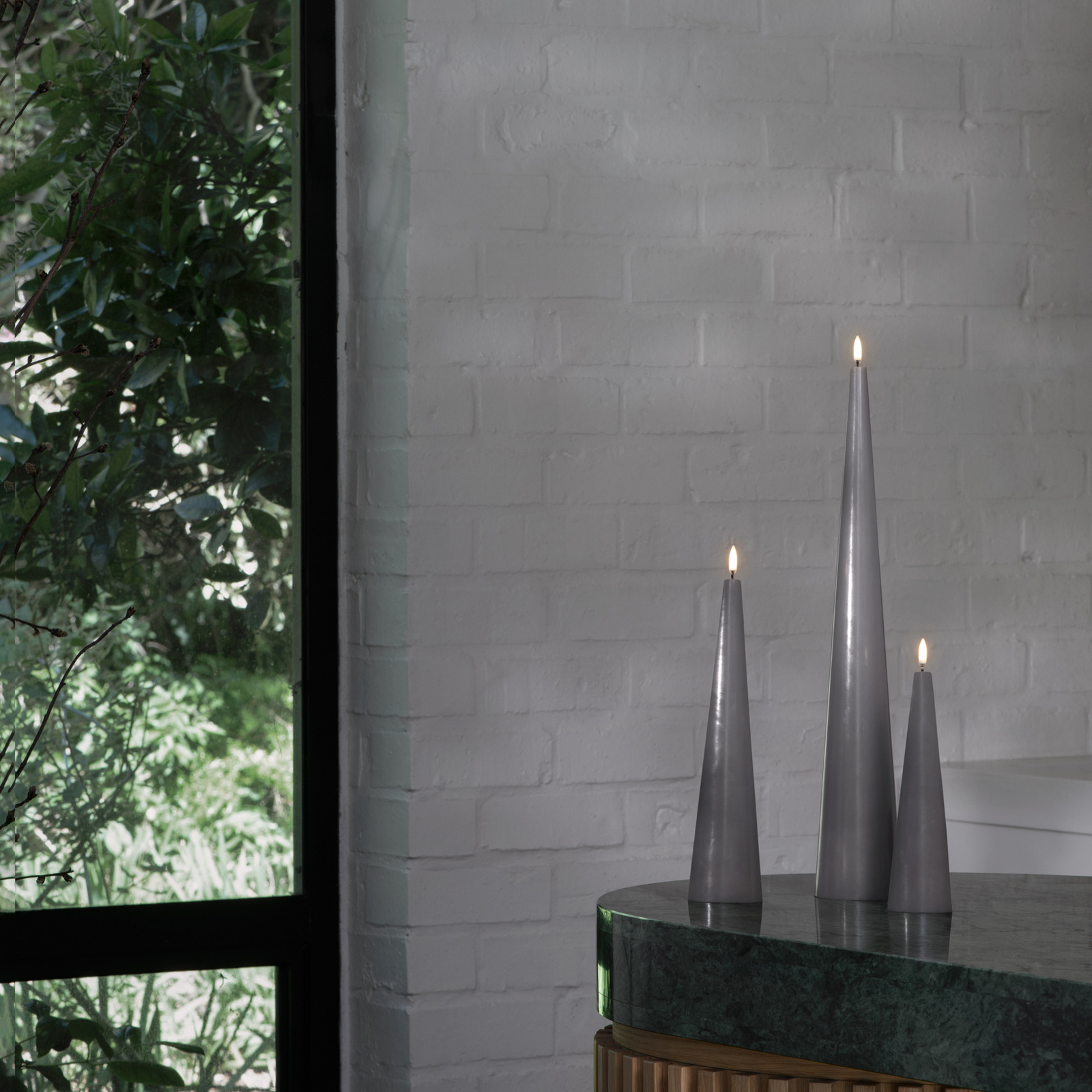 CONE LED-kaars zandsteen hoogte 50 cm, glad - Uyuni Lighting