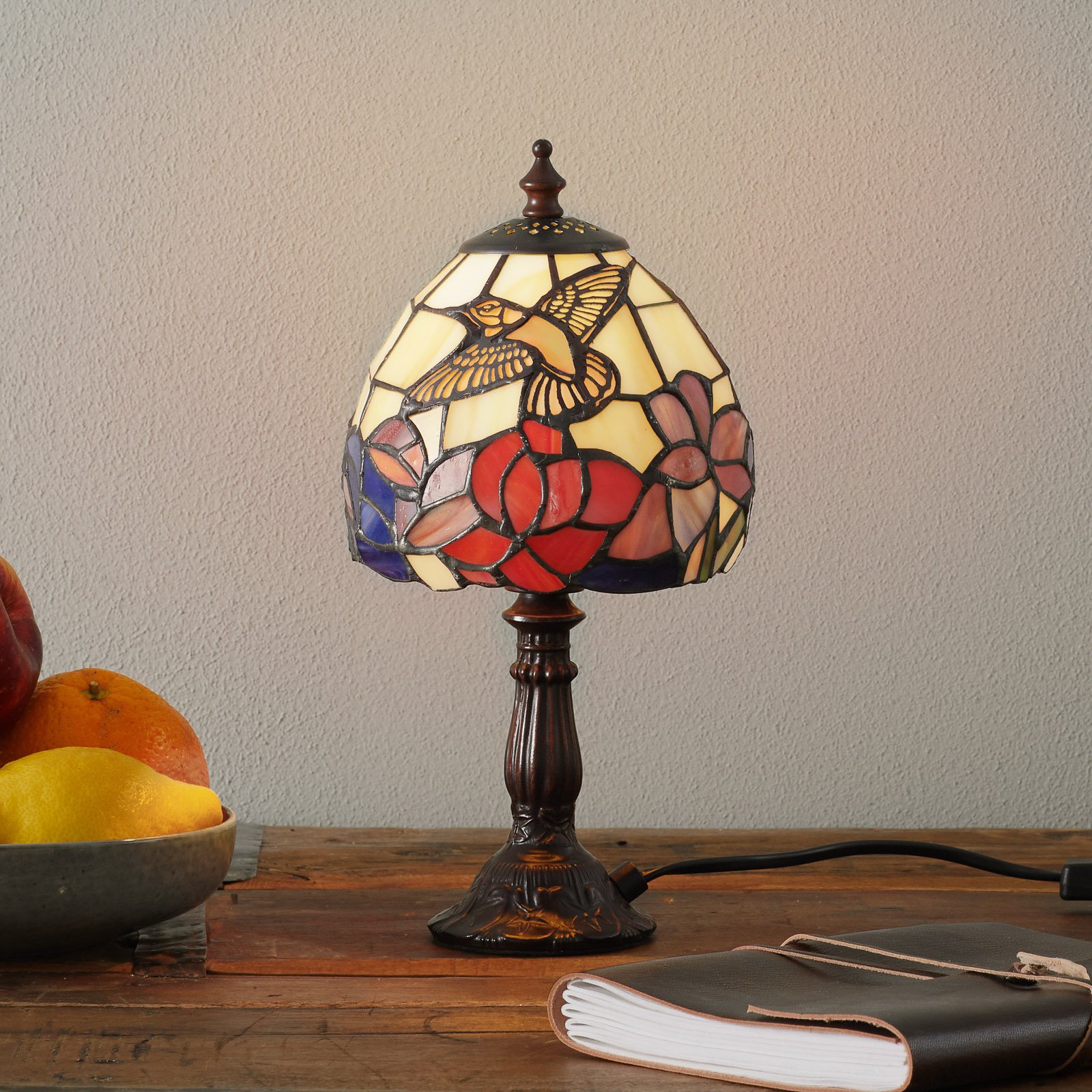 Vakker IRENA bordlampe i Tiffany-stil