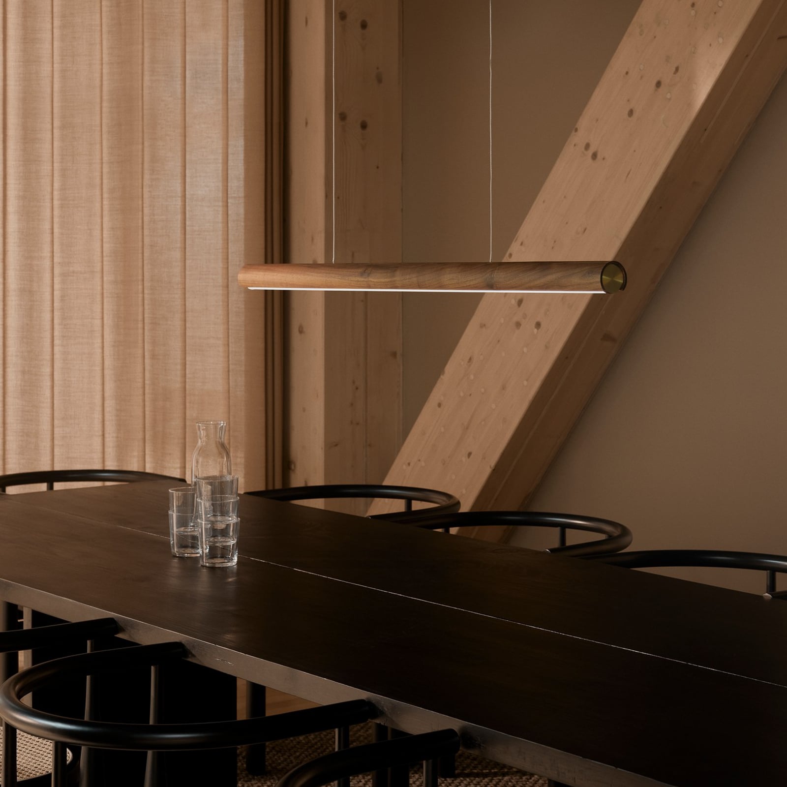 LED-Hängeleuchte Akeno, Holz, Metall, dimmbar, 3.000 K LED-Hängeleuchte Akeno, Holz, Metall, dimmbar, 3.000 K