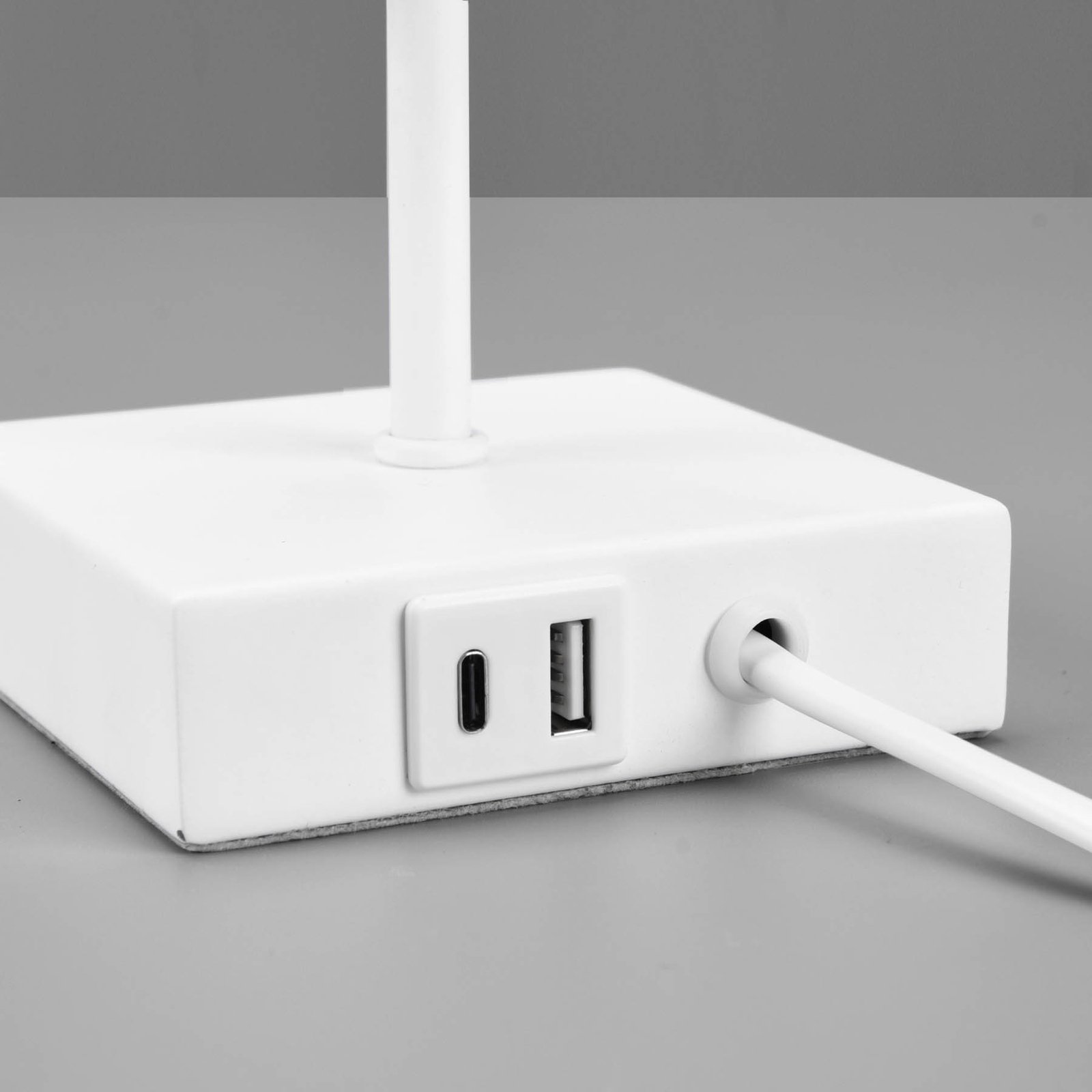 Lampada da tavolo Ole con porta USB, bianco/bianco