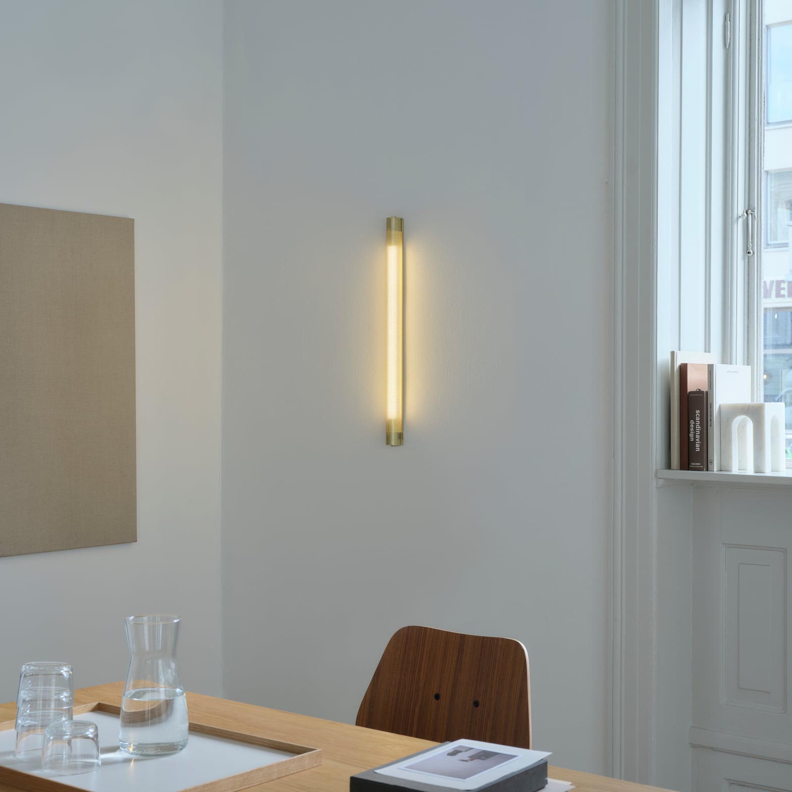 GEJST seinälamppu Radent, messinkivärinen, korkeus 70 cm, G13 LED