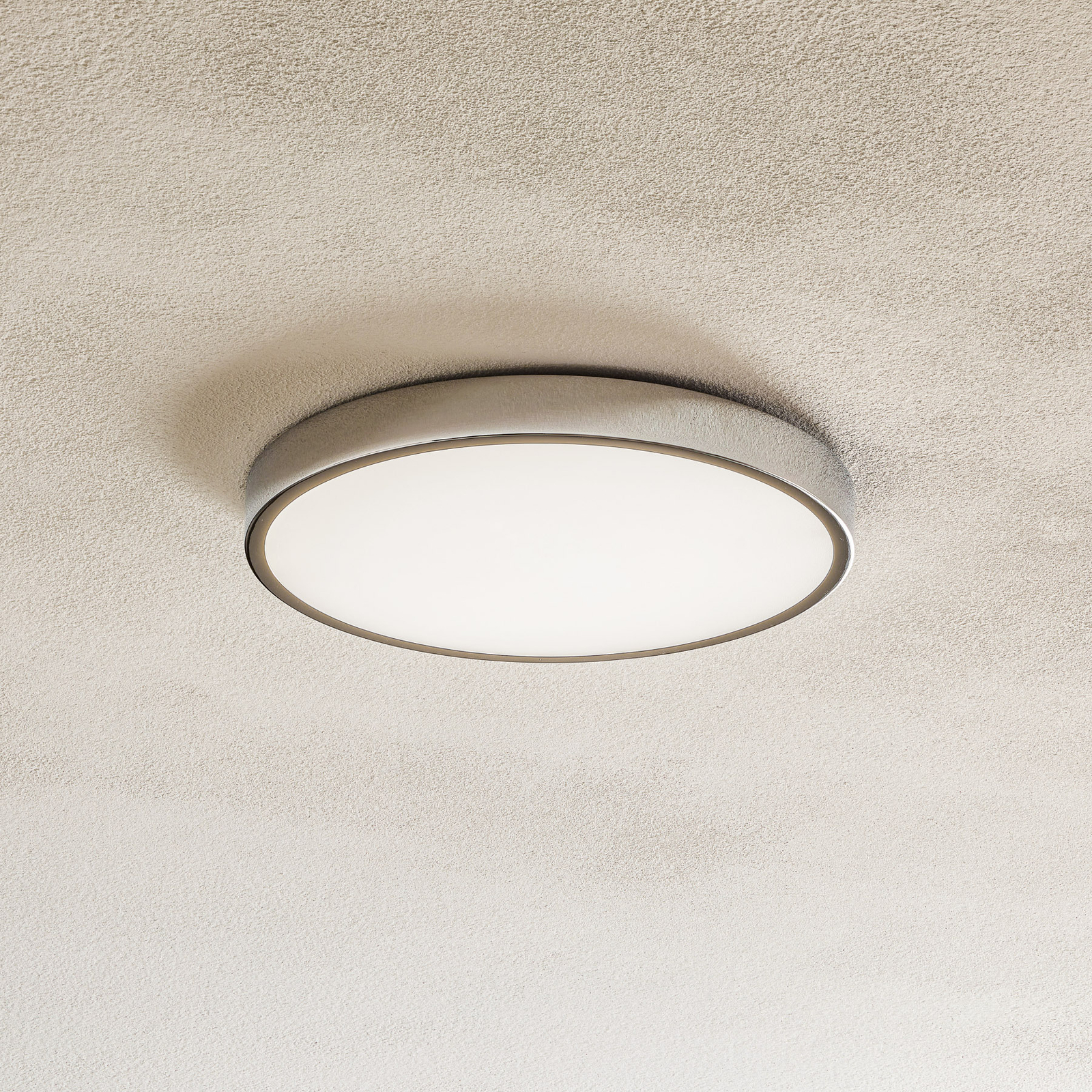Bully LED ceiling light, chrome, Ø 24 cm
